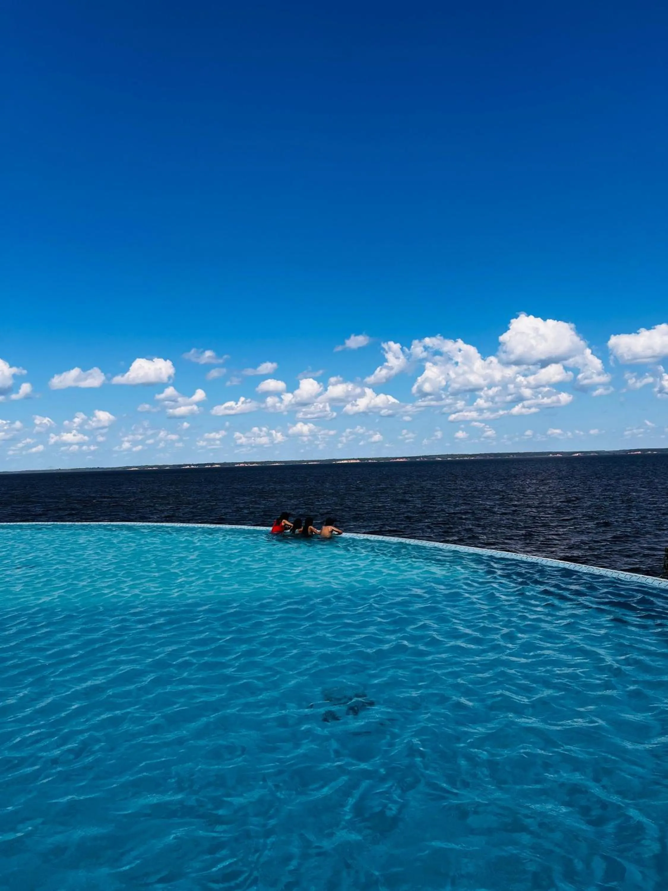 Tropical Executive Hotel