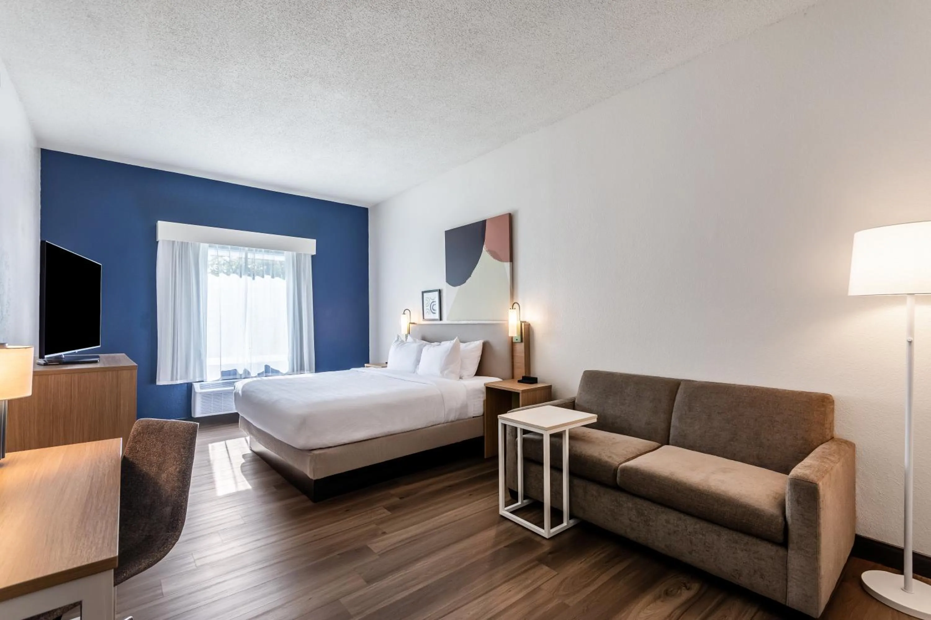 Bed in Spark by Hilton