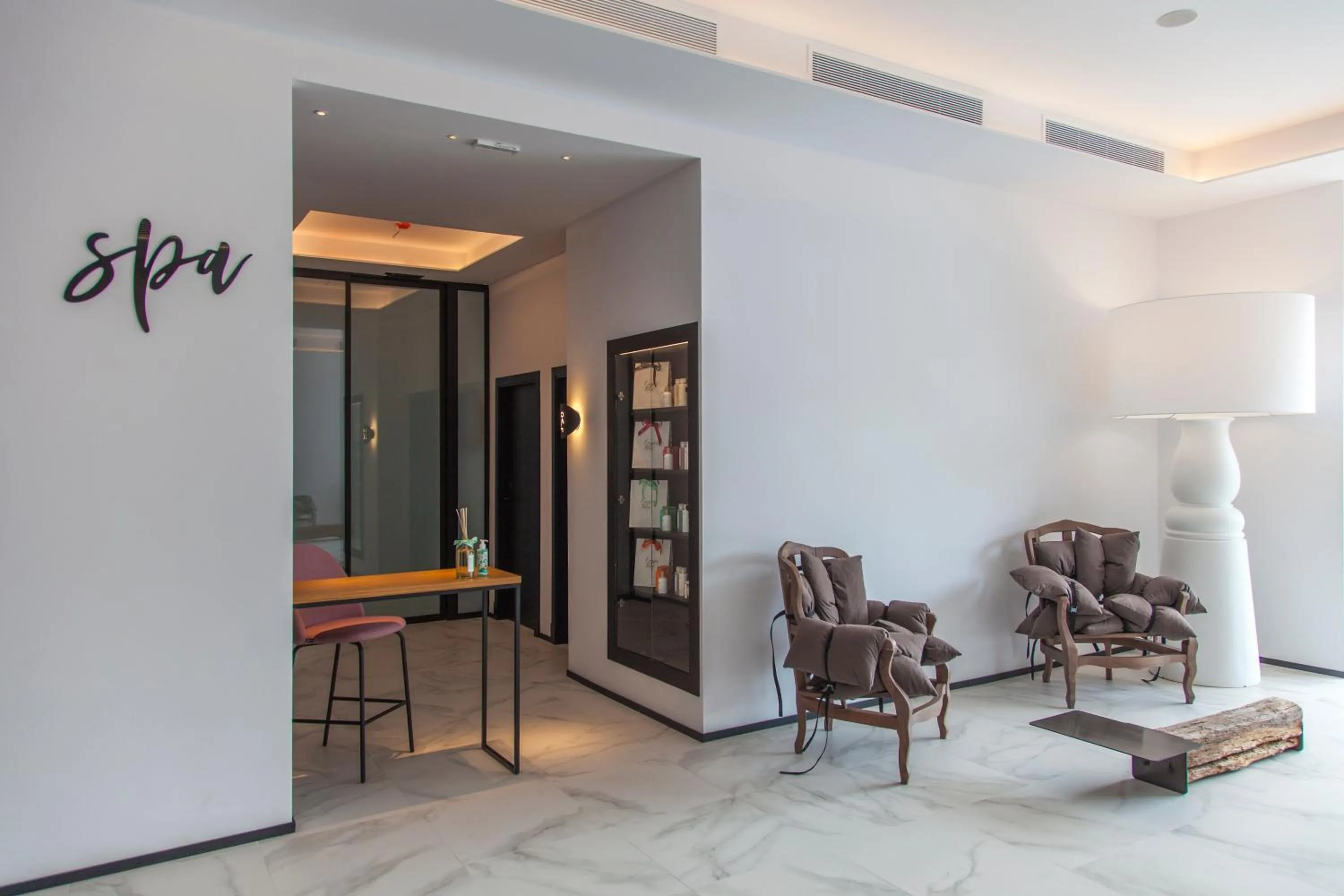 Hot Spring Bath in Stic Urban Hotel & SPA