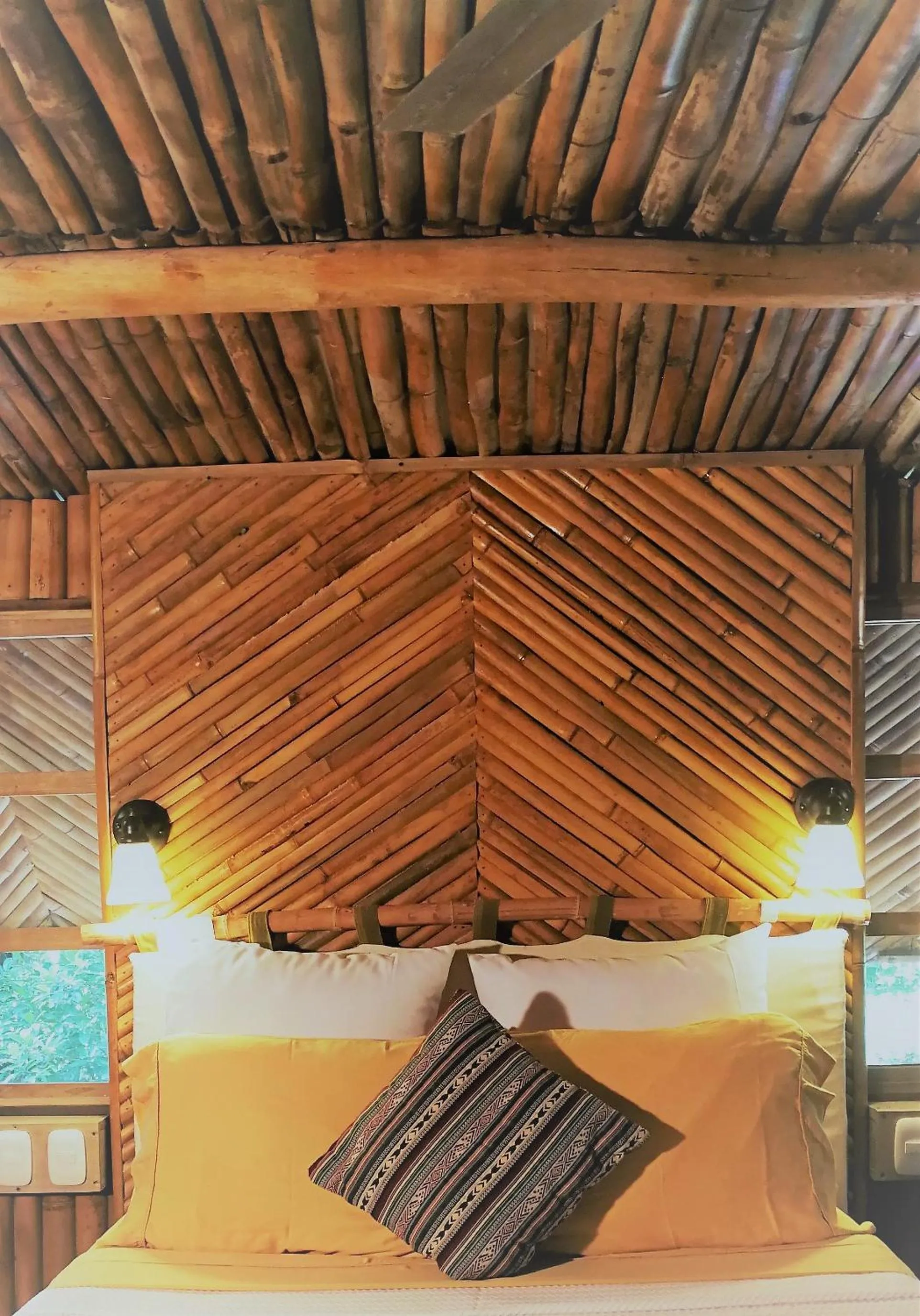 Bed in Tortugal Boutique River Lodge