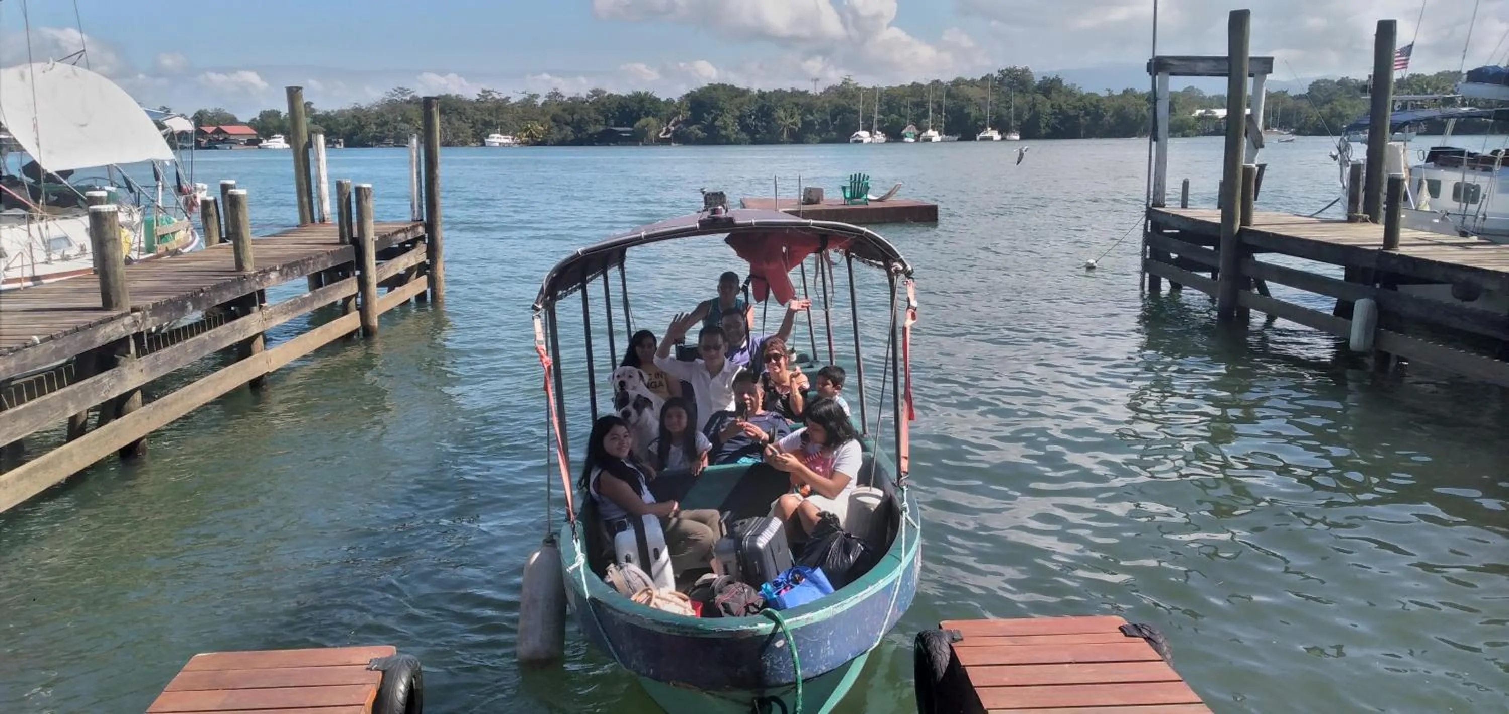 Property building in Tortugal Boutique River Lodge