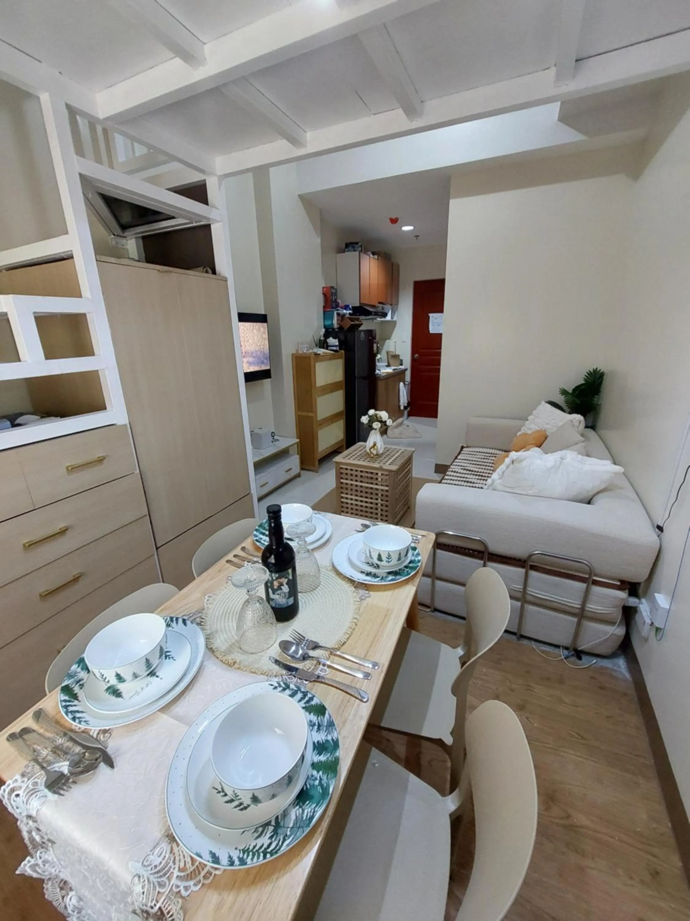 Moldex Residences
