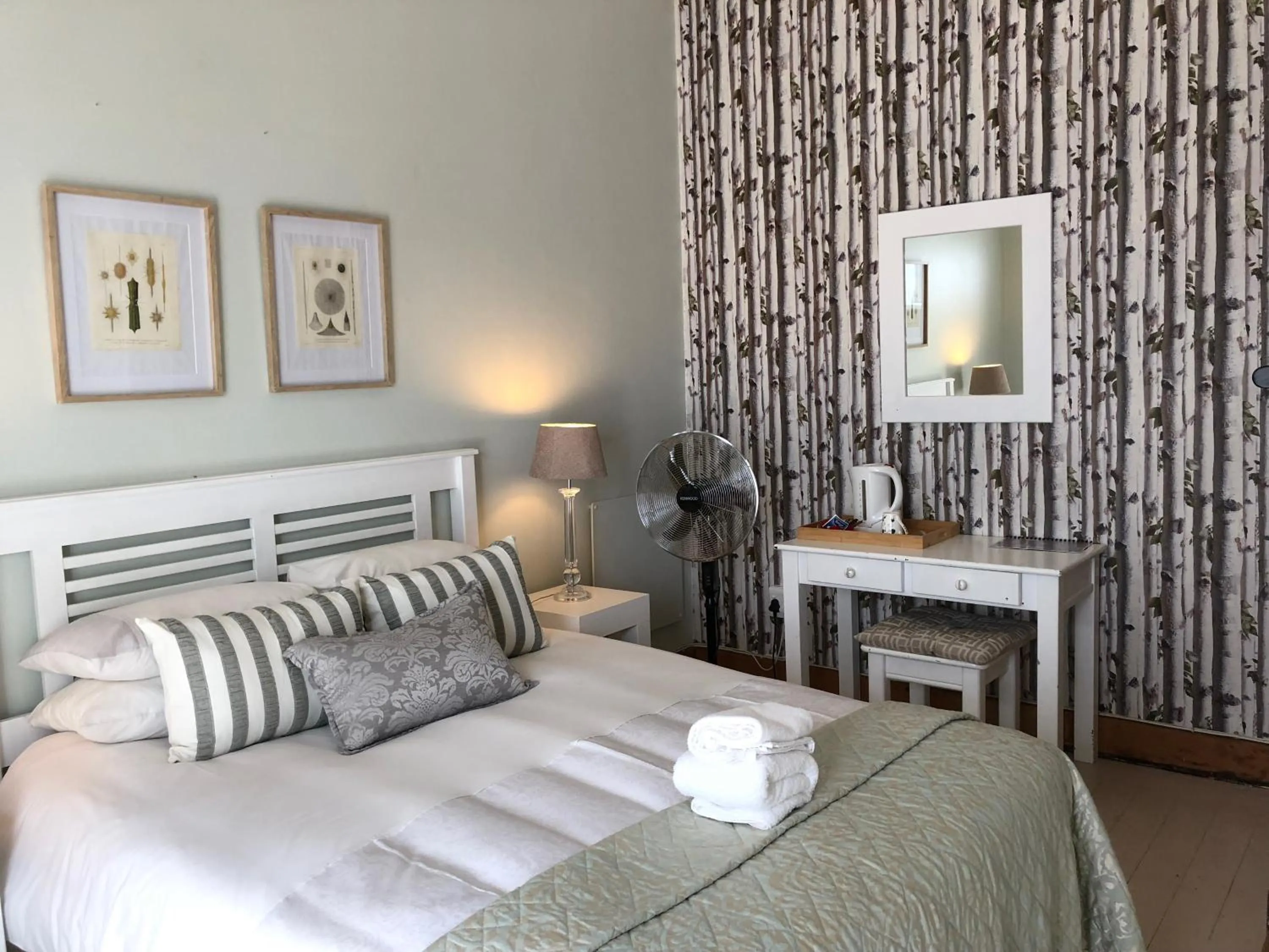 Decorative detail, Bed in Life on 3rd