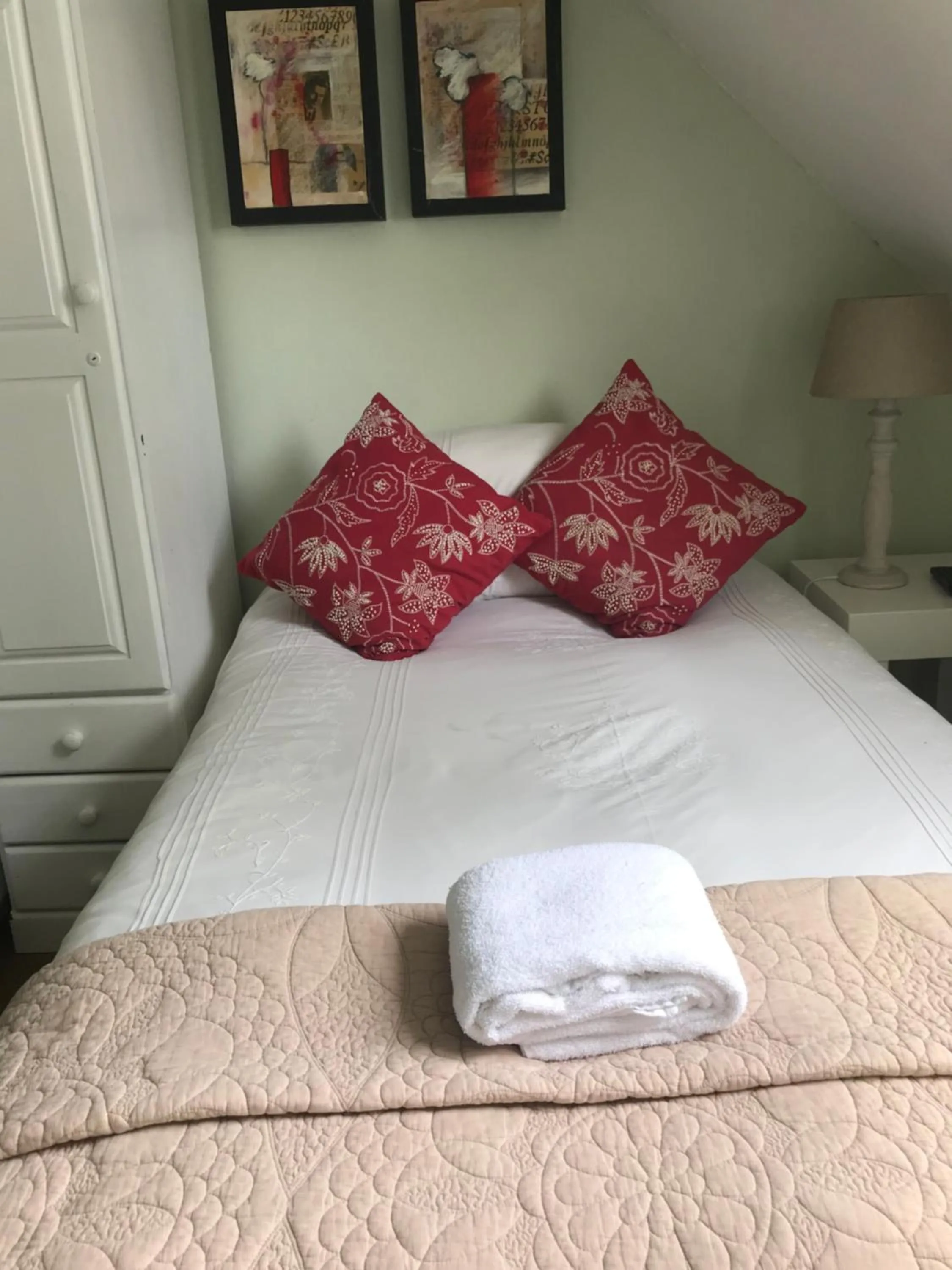 Bedroom, Bed in Life on 3rd