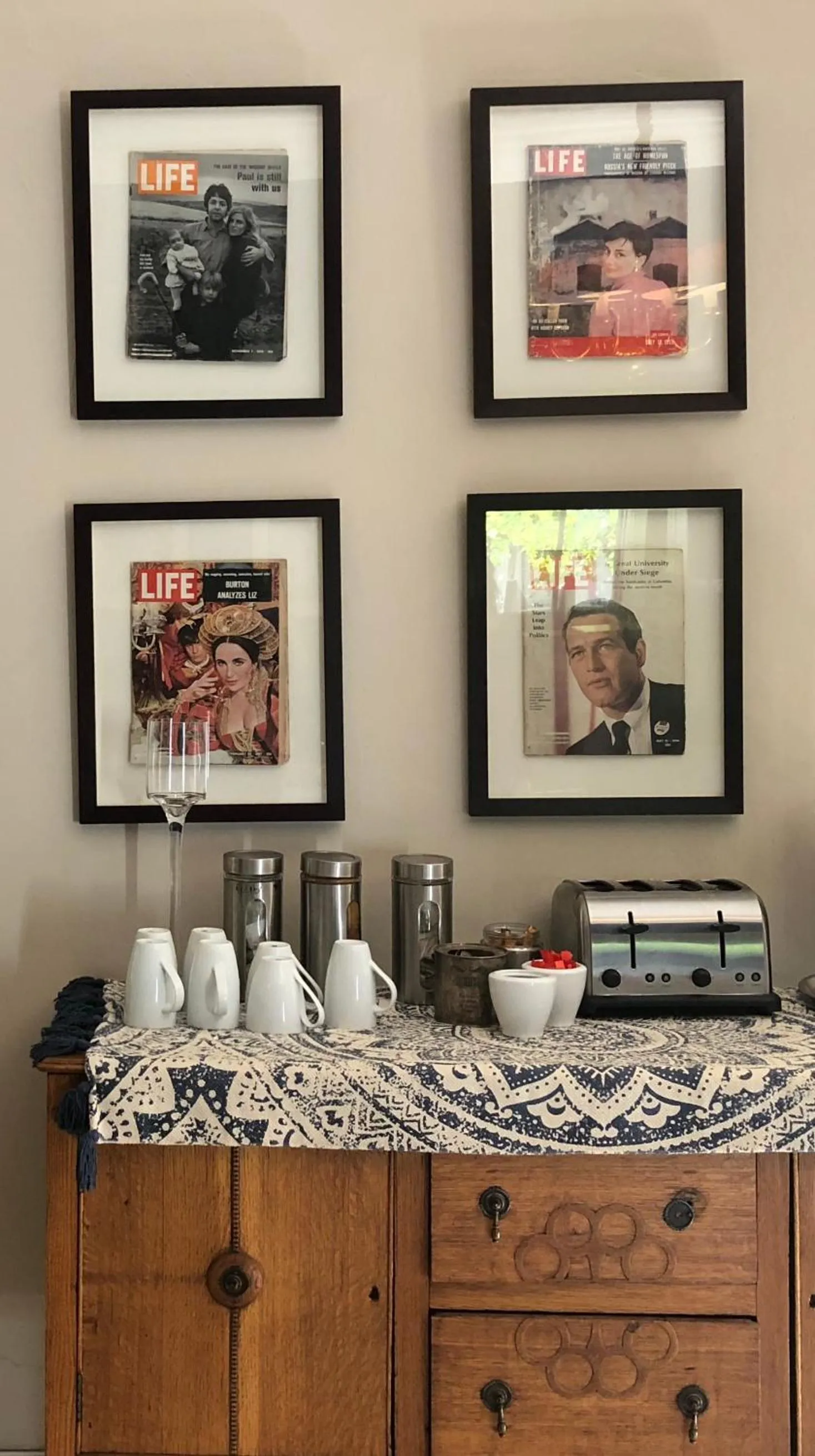 Decorative detail in Life on 3rd