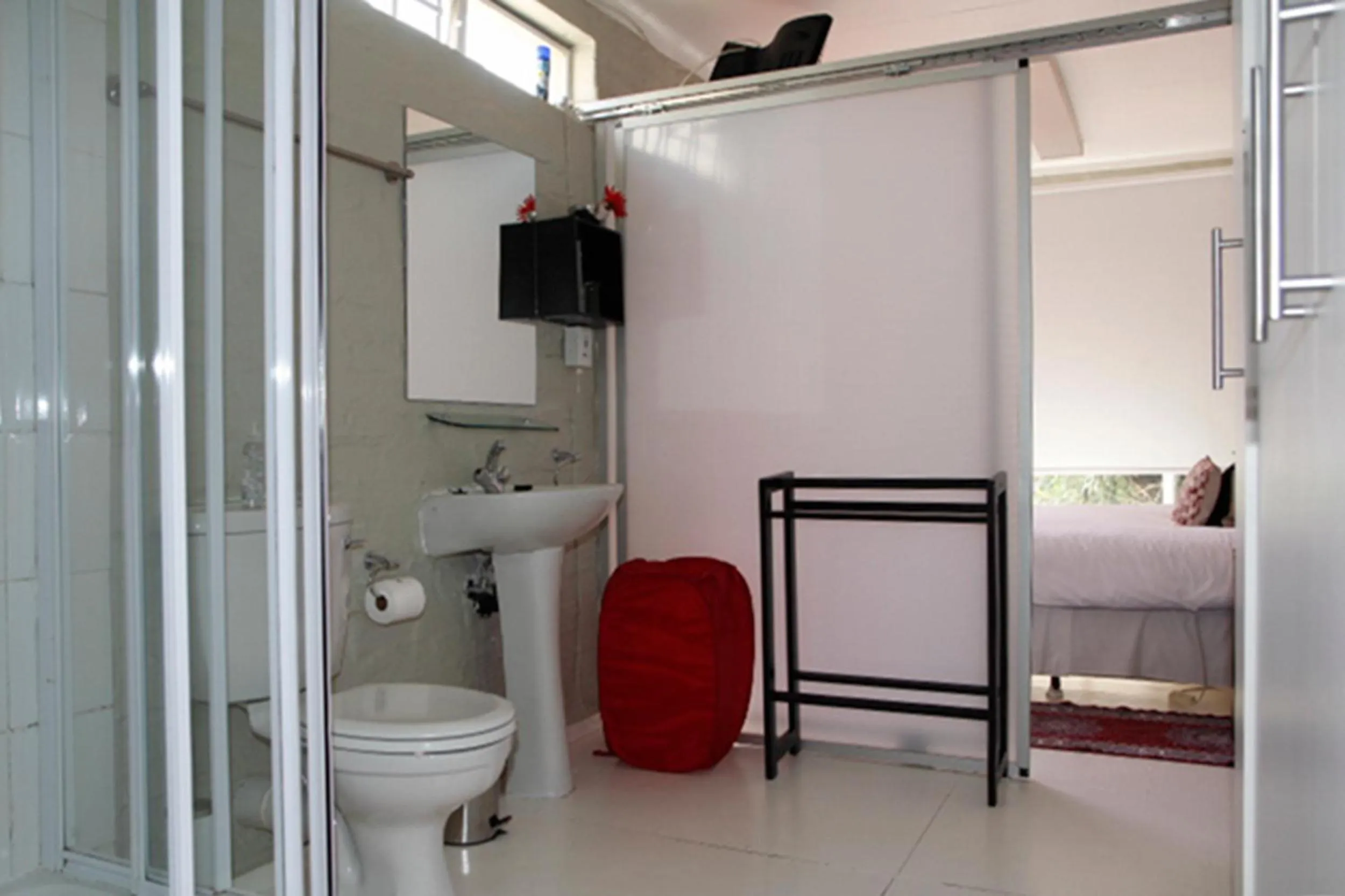 Bathroom in Life on 3rd