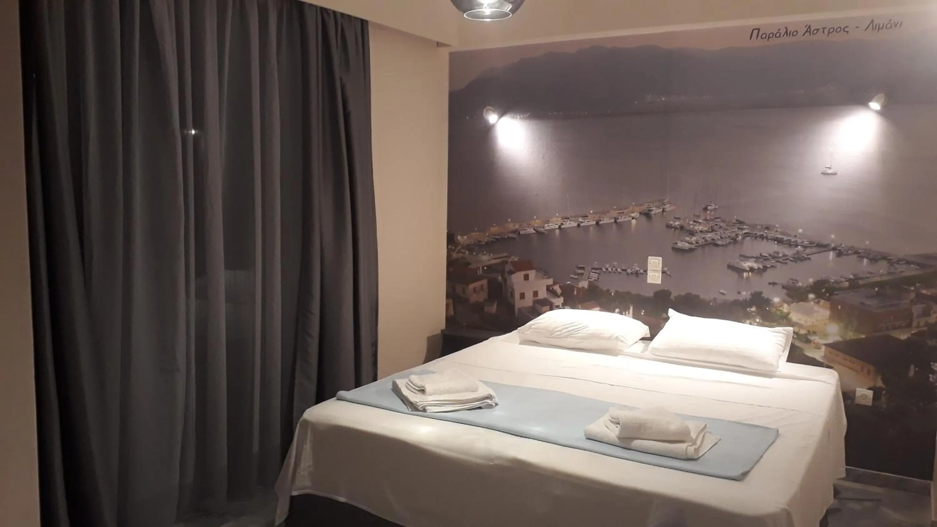 Bedroom, Bed in Enalion Beach Hotel