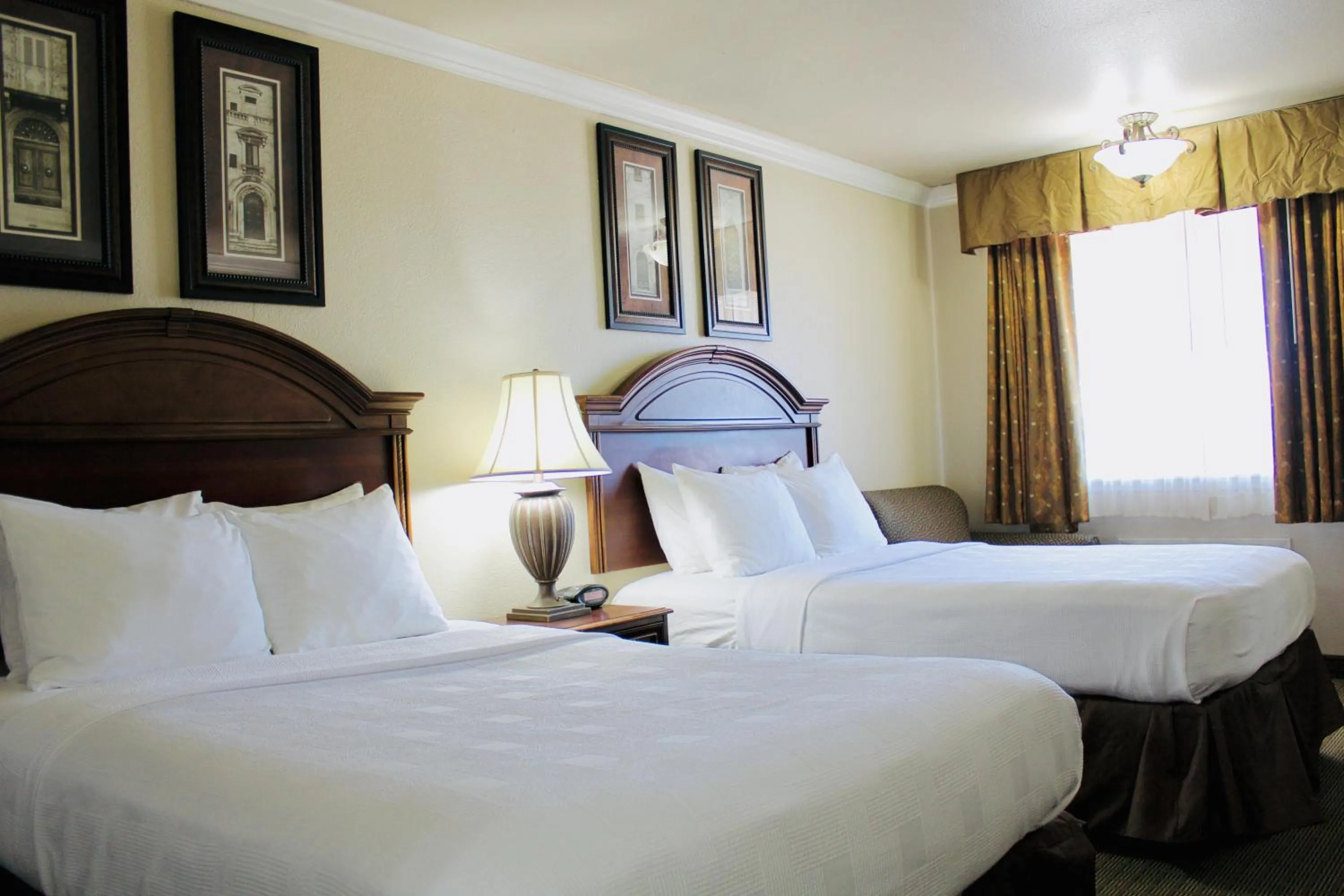 Bed in Baymont by Wyndham McAlester Hwy 69