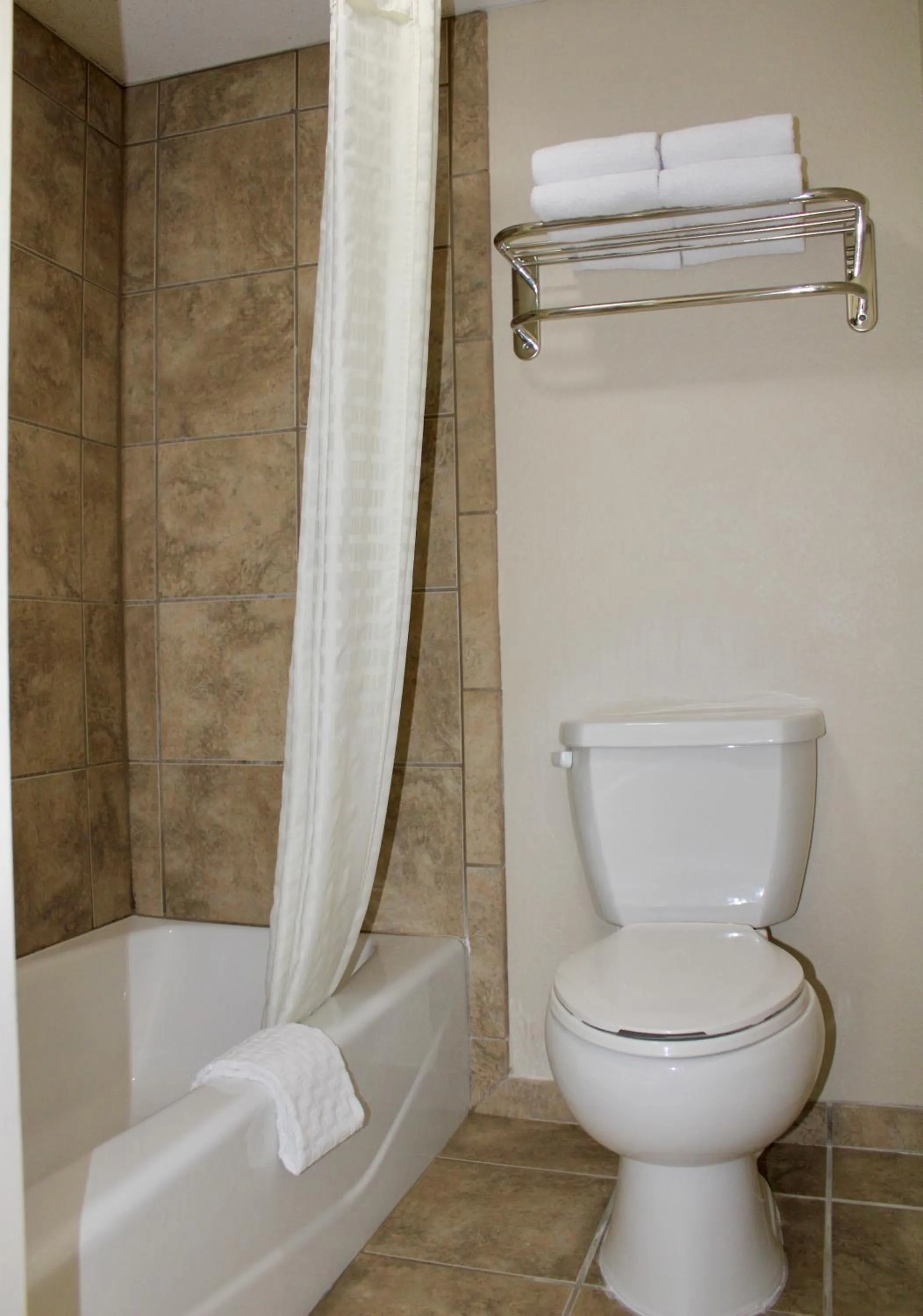 Bathroom in Baymont by Wyndham McAlester Hwy 69