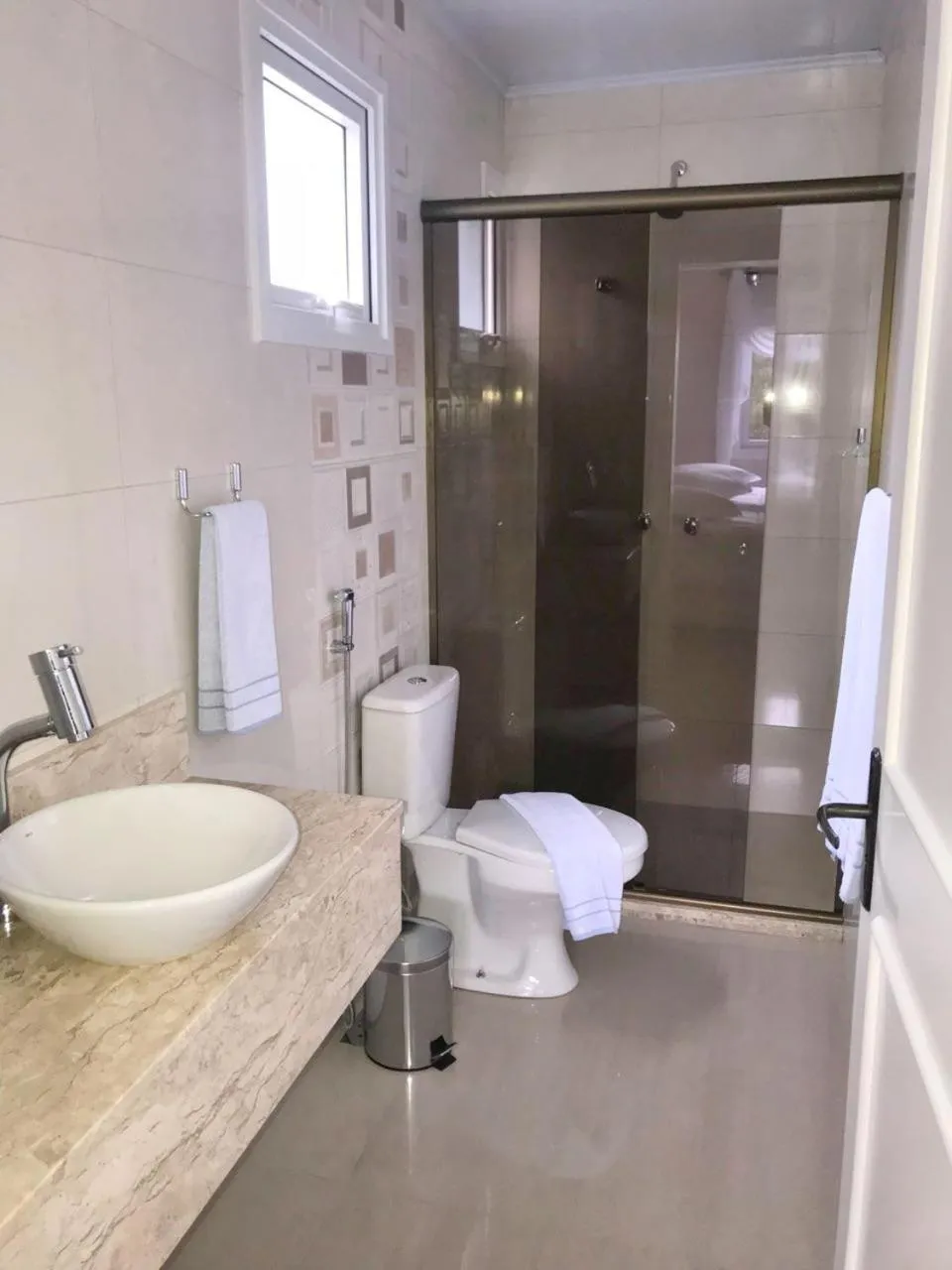 Toilet in Pousada Vovô Nino