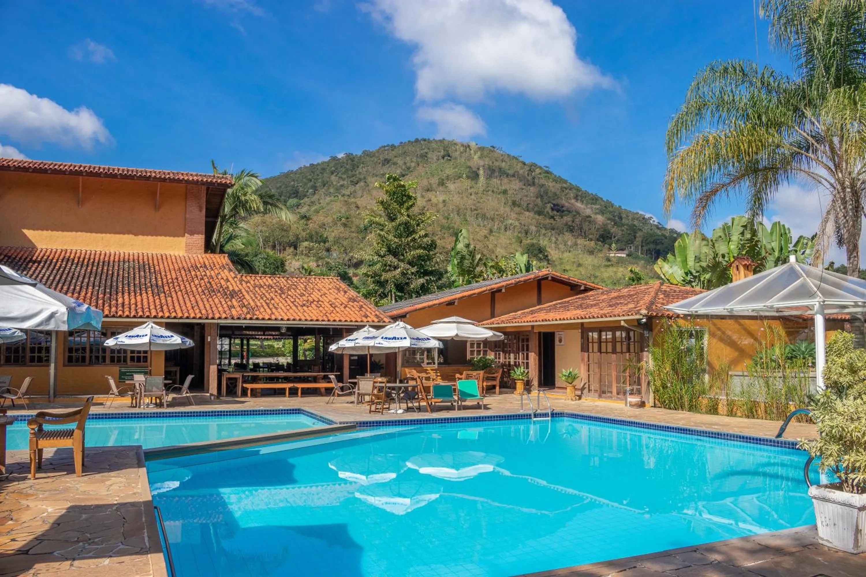 Property building in Bomtempo Itaipava Hotel by Castelo Itaipava