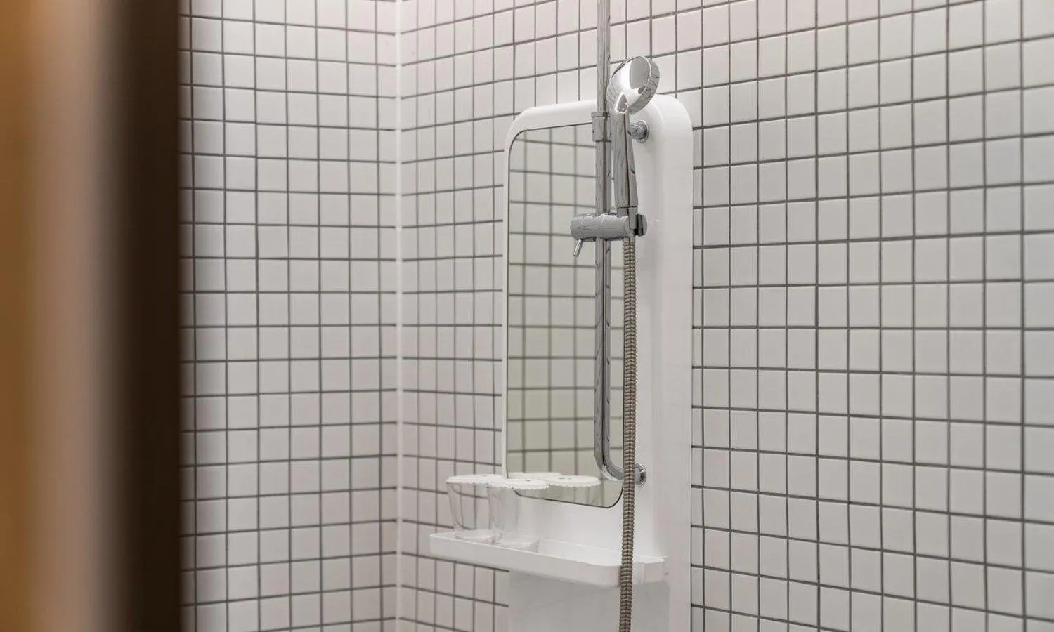 Bathroom in Bluefrog Hotel