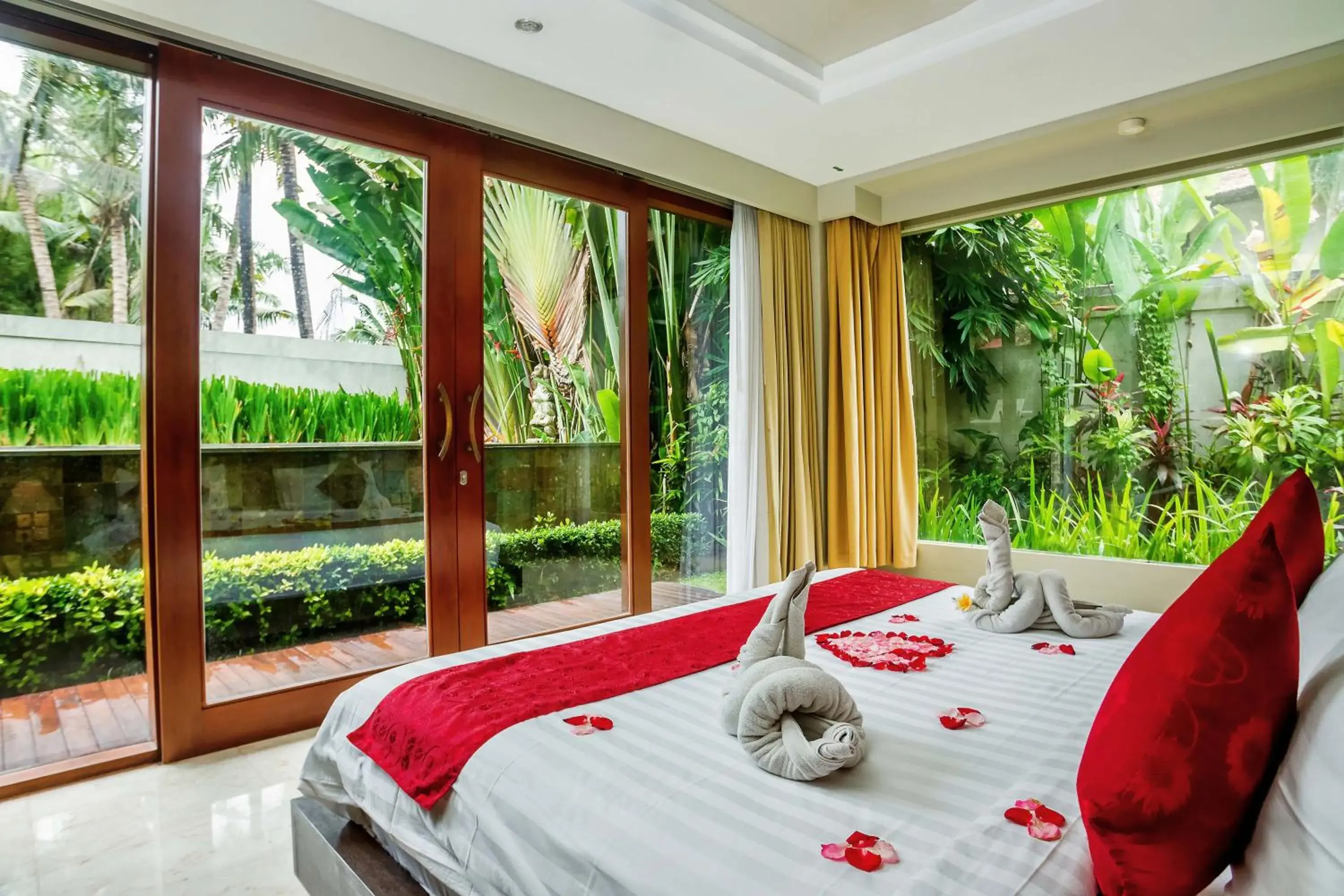 Bed in Khayangan Kemenuh Villas by Premier Hospitality Asia Bed in Khayangan Kemenuh Villas by Premier Hospitality Asia