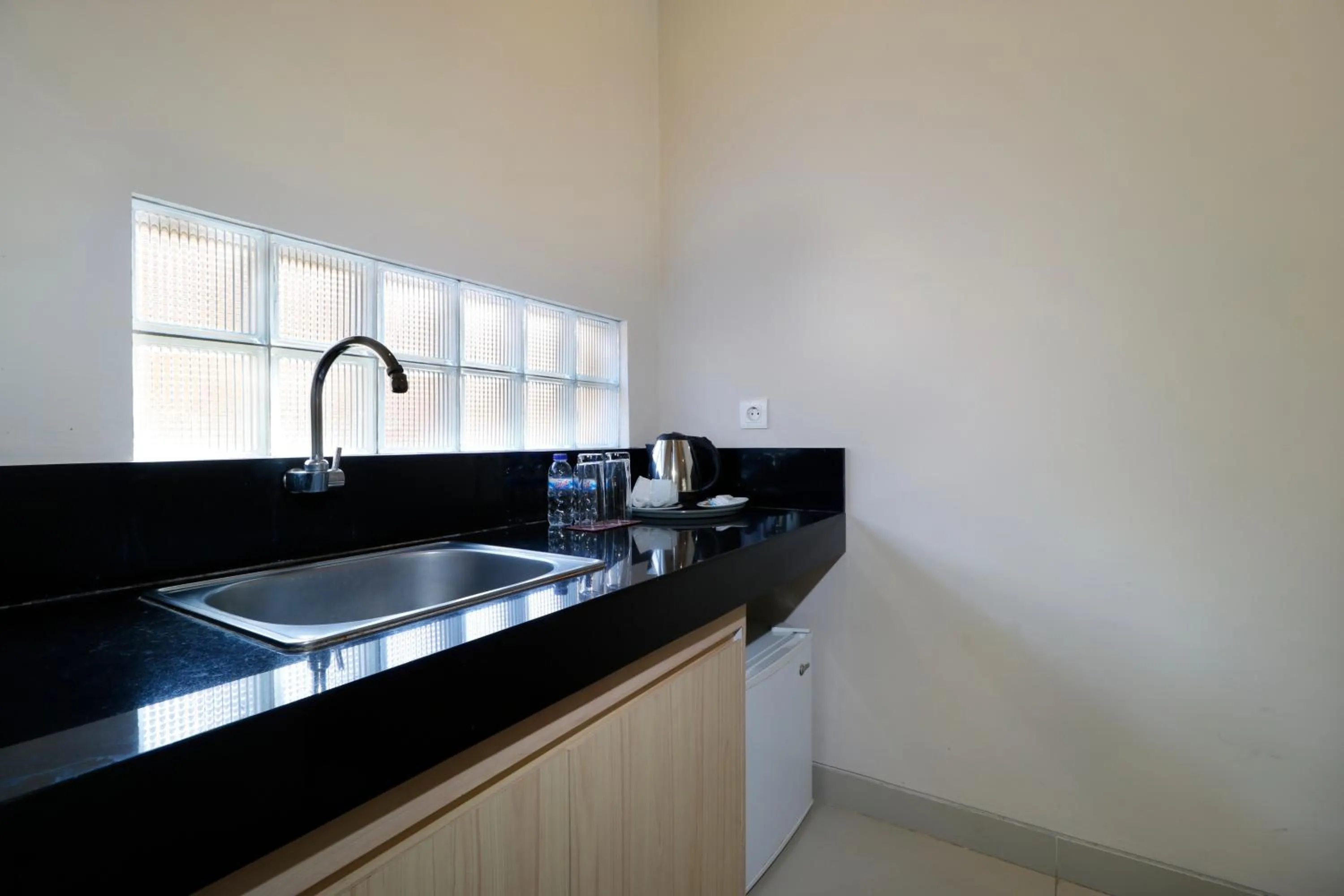 Coffee/tea facilities in Vansari Hotel