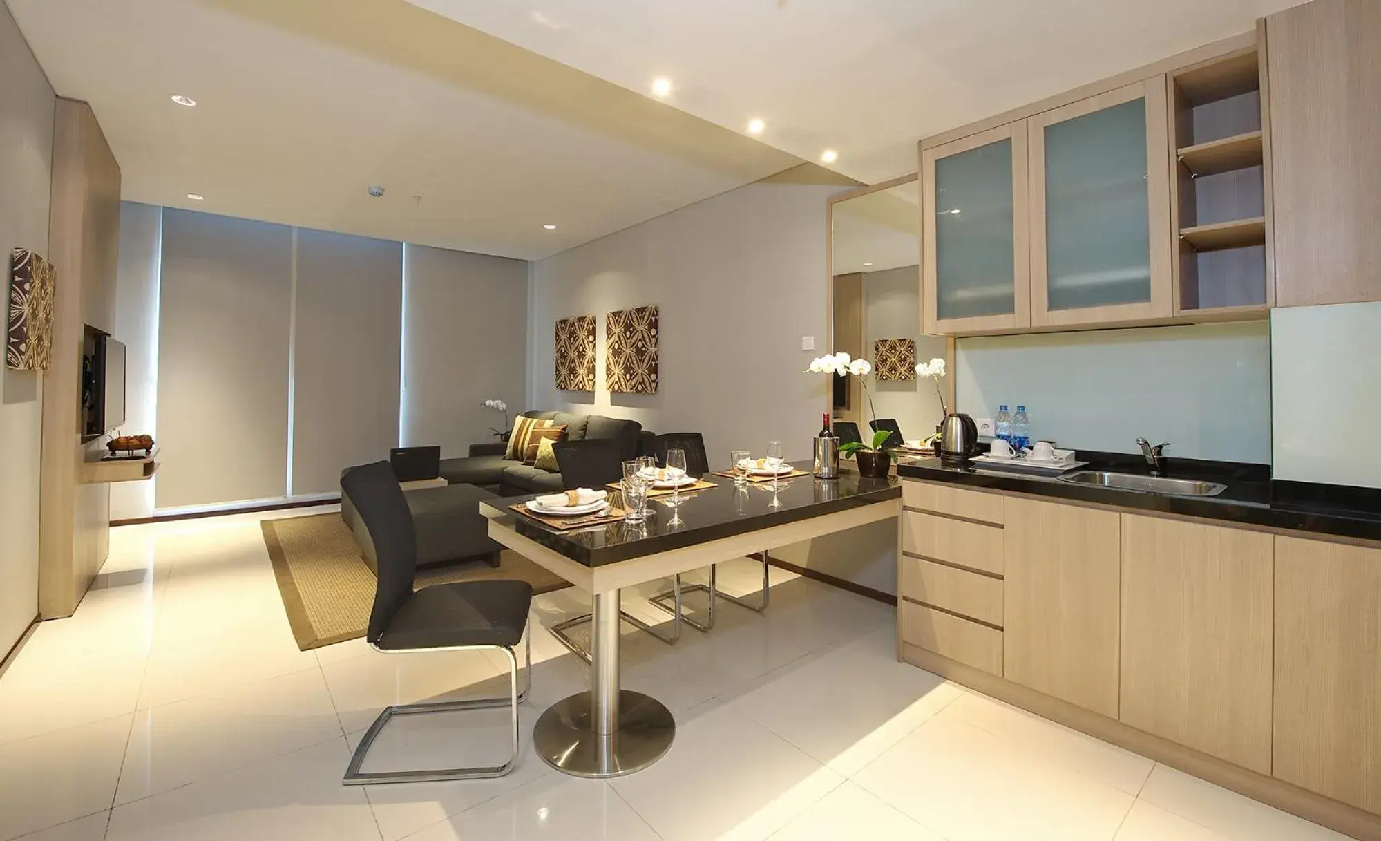 Premiere Suite in Ra Premiere Simatupang Premiere Suite in Ra Premiere Simatupang