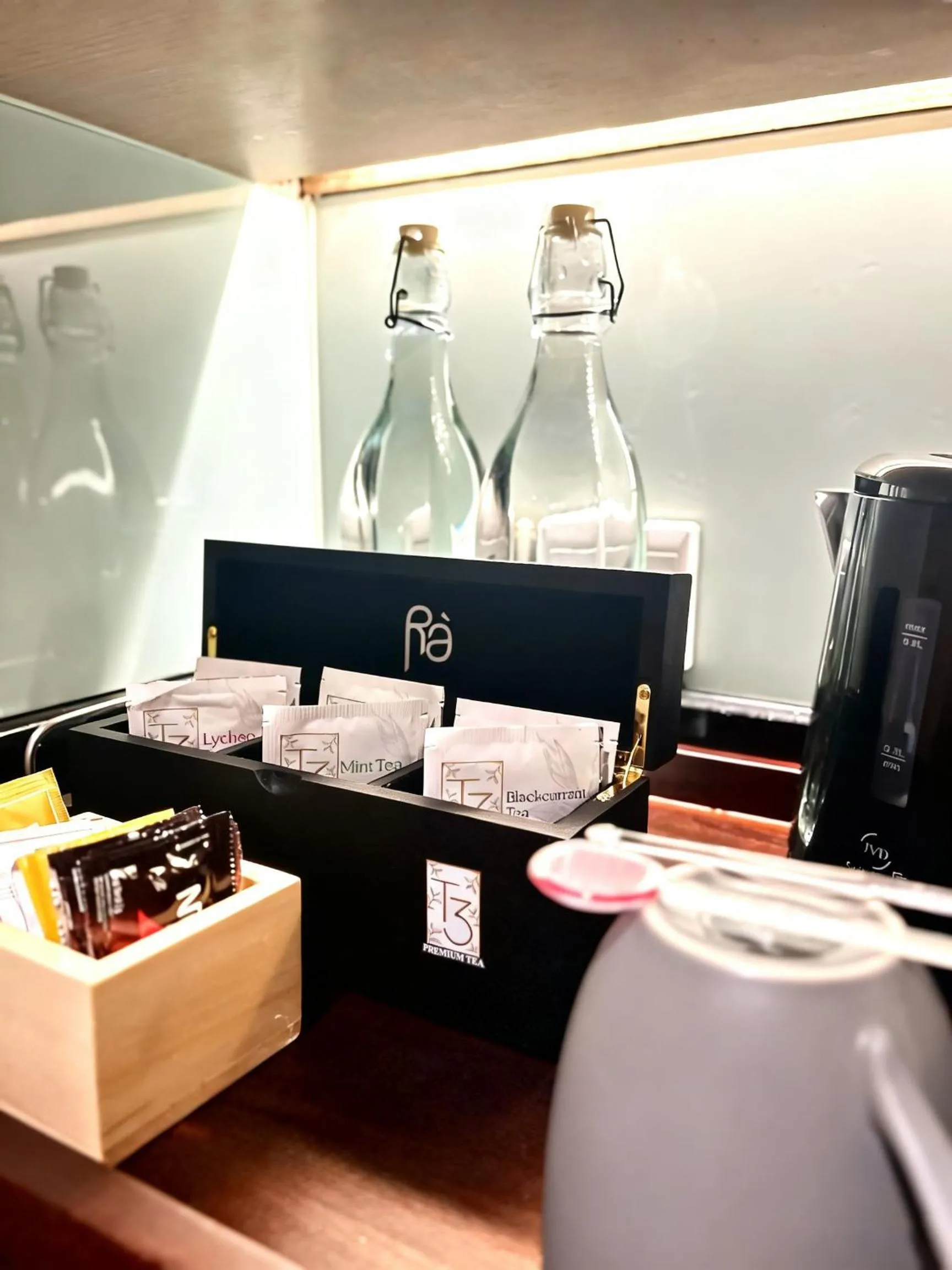 Coffee/tea facilities in Ra Premiere Simatupang