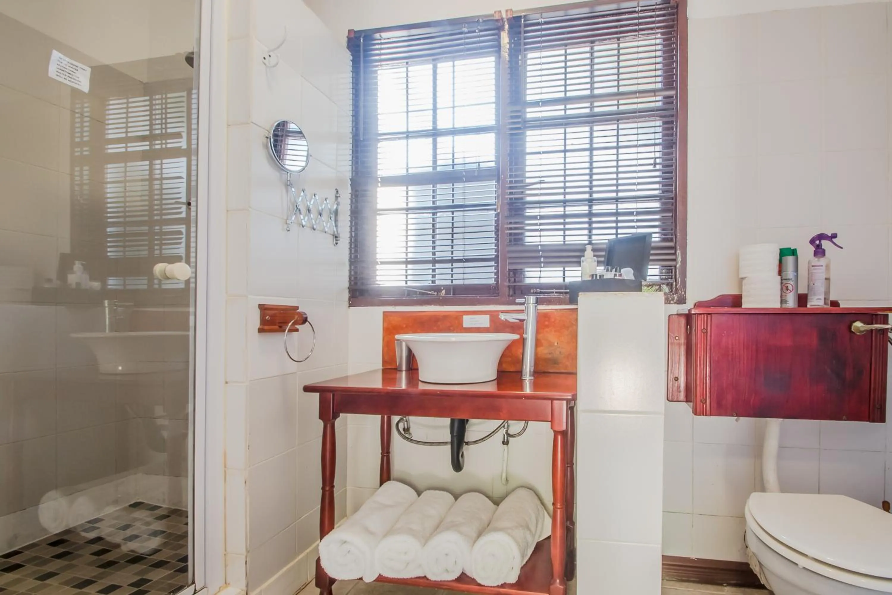 Bathroom in HoneyPot Guest house