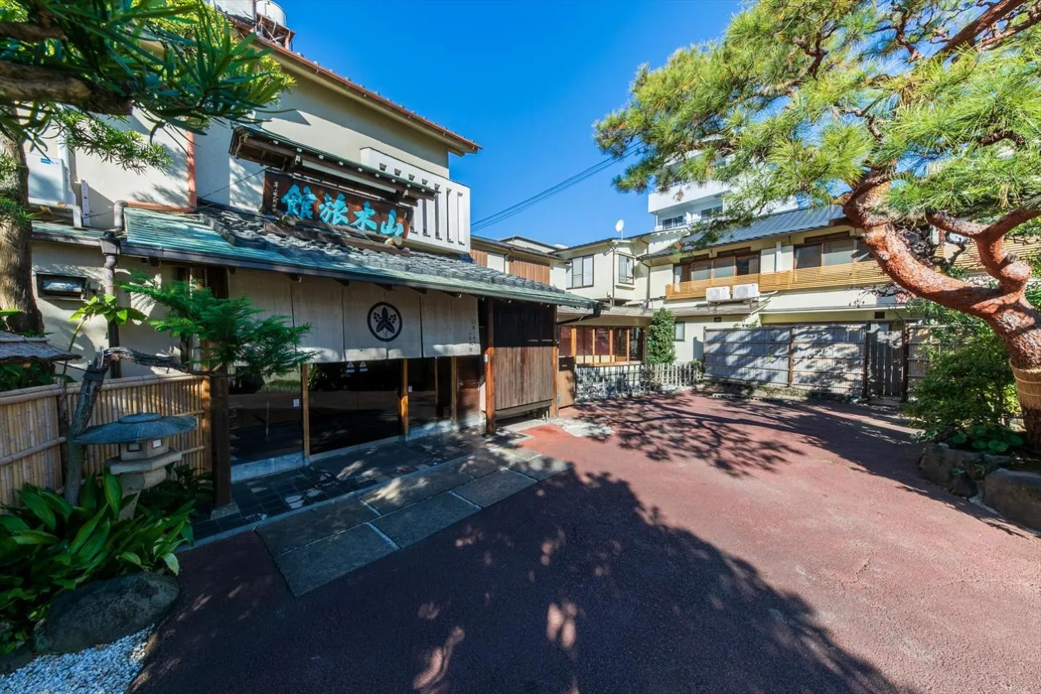 Property building in Atami Onsen Yamaki Ryokan