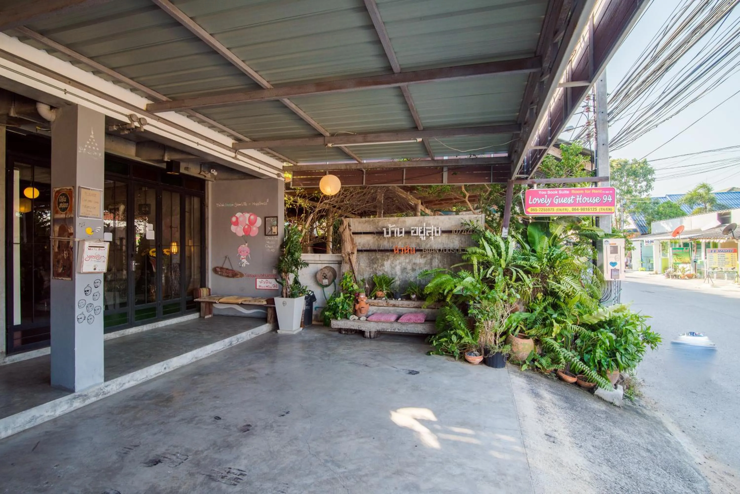 Facade/entrance in Lovely Guesthouse 94