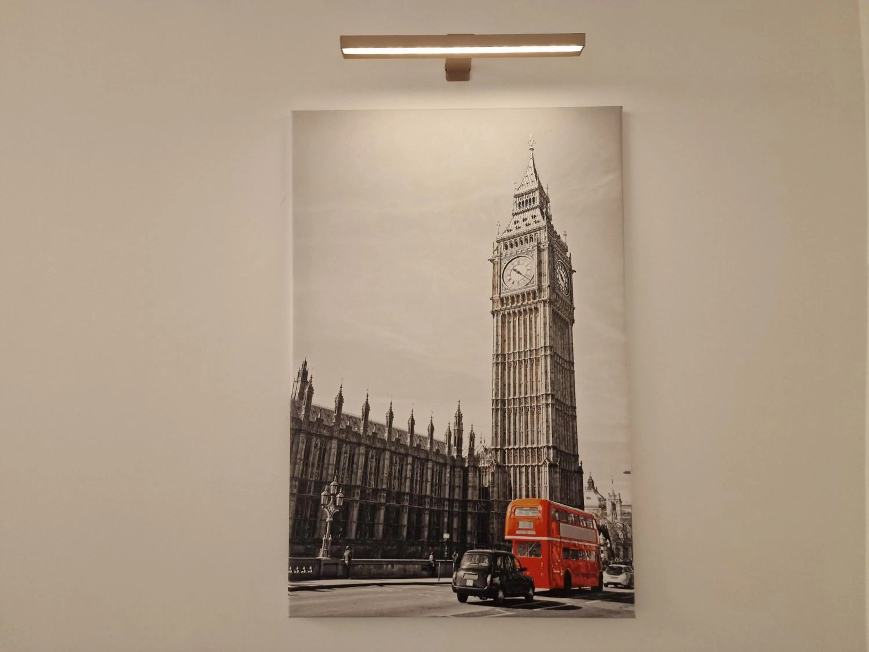 Property building in Beautiful Rooms, The London Collection