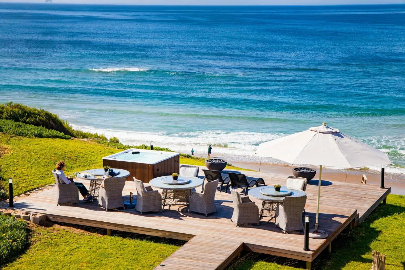 African Oceans Manor on the Beach