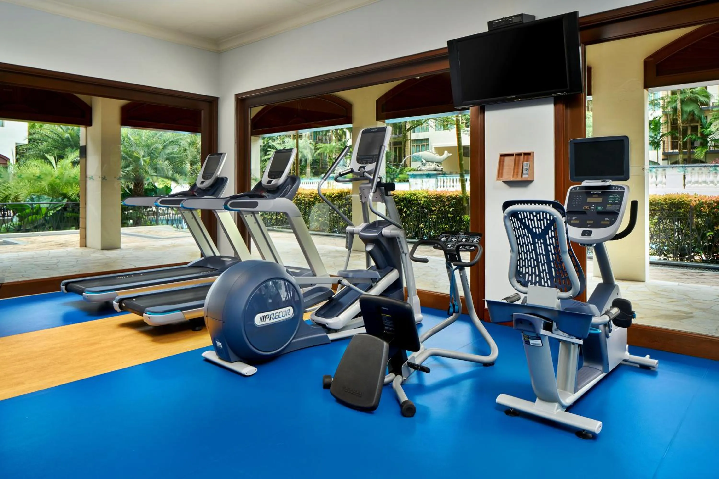 Fitness centre/facilities in Treetops Executive Residences