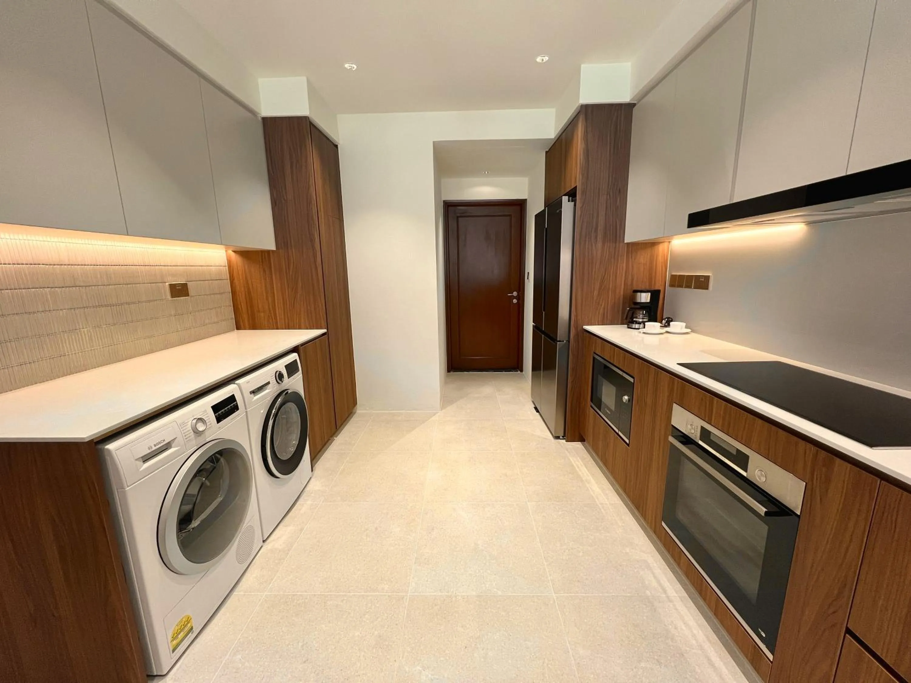 Kitchen or kitchenette in Treetops Executive Residences