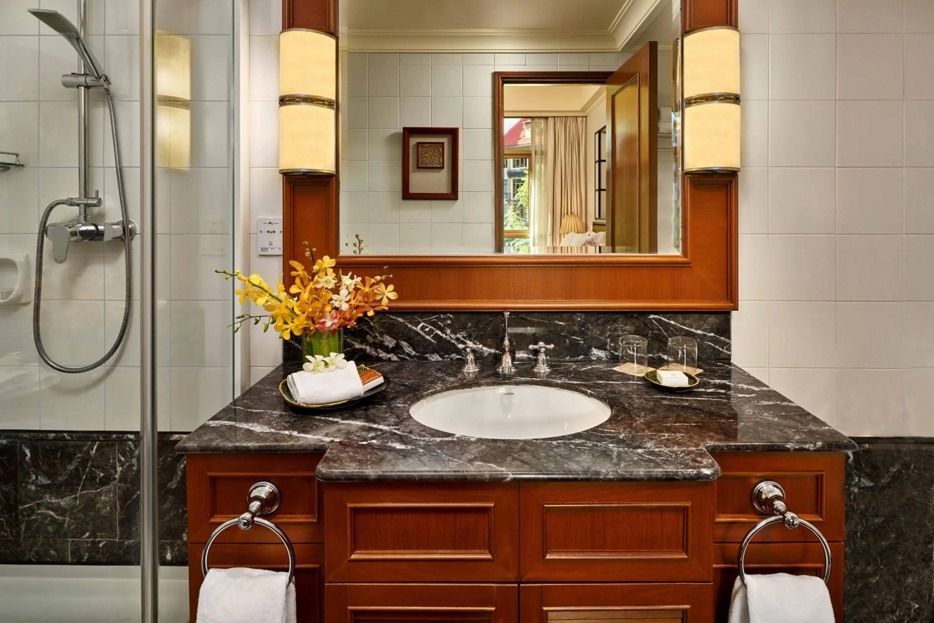 Shower in Treetops Executive Residences