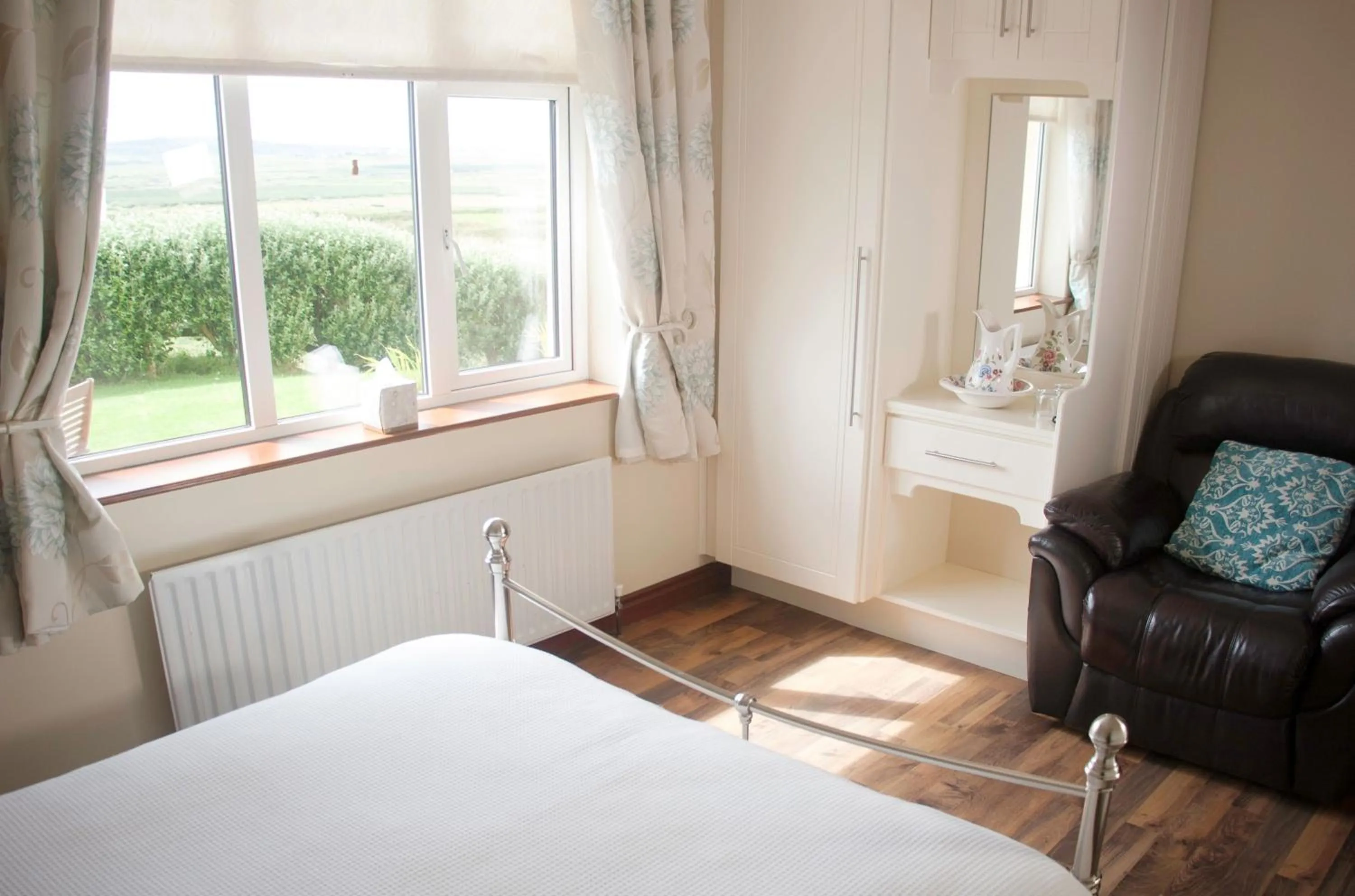 Bedroom, Bed in Hilltop B & B