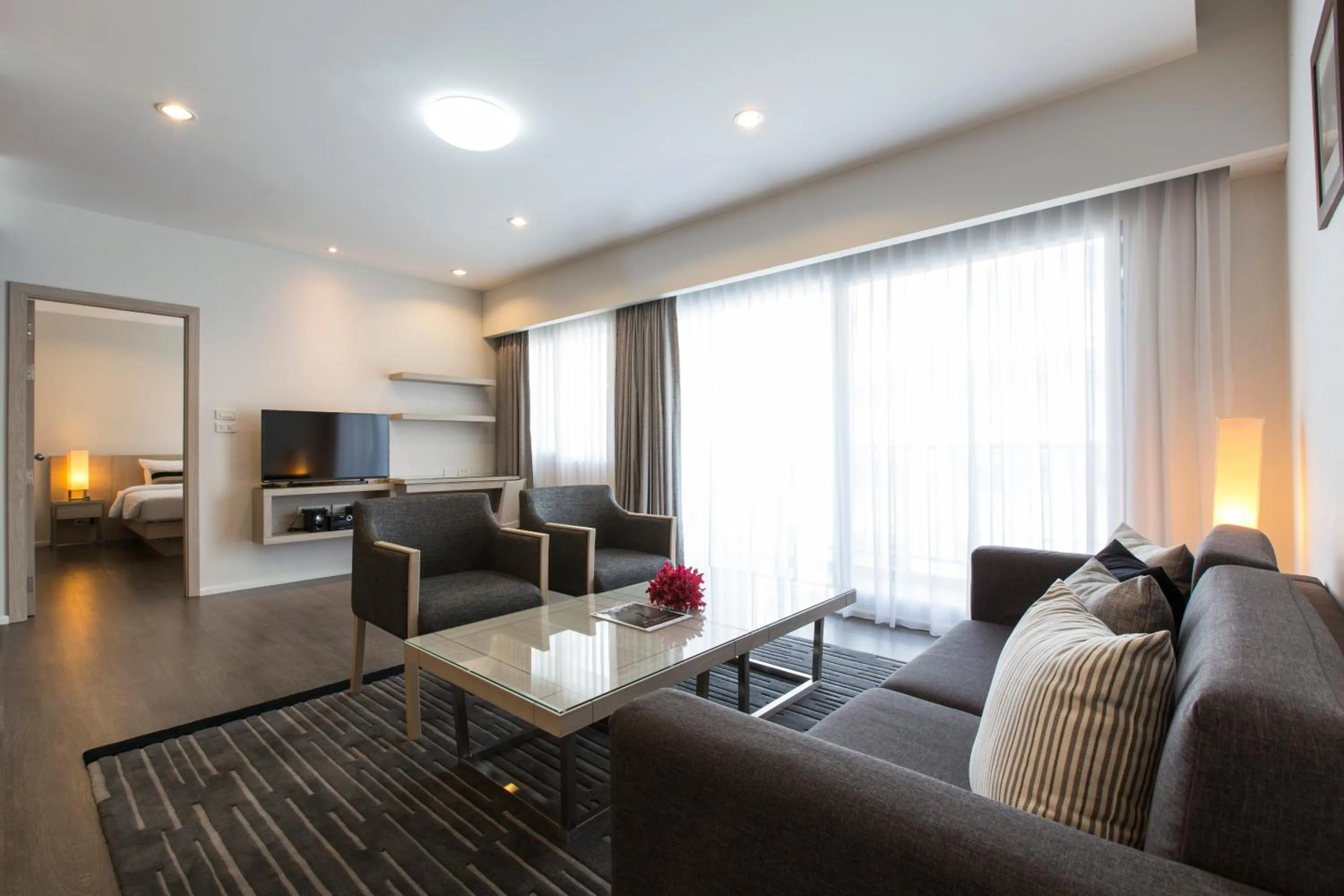 TV and multimedia in Kantary 304 Hotel Prachinburi