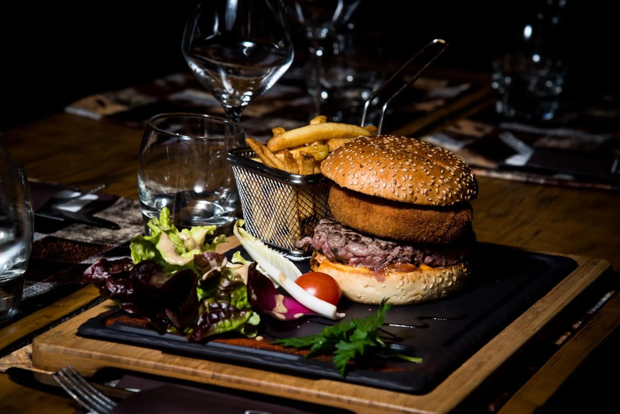 Restaurant/places to eat in Chalet Du Friolin