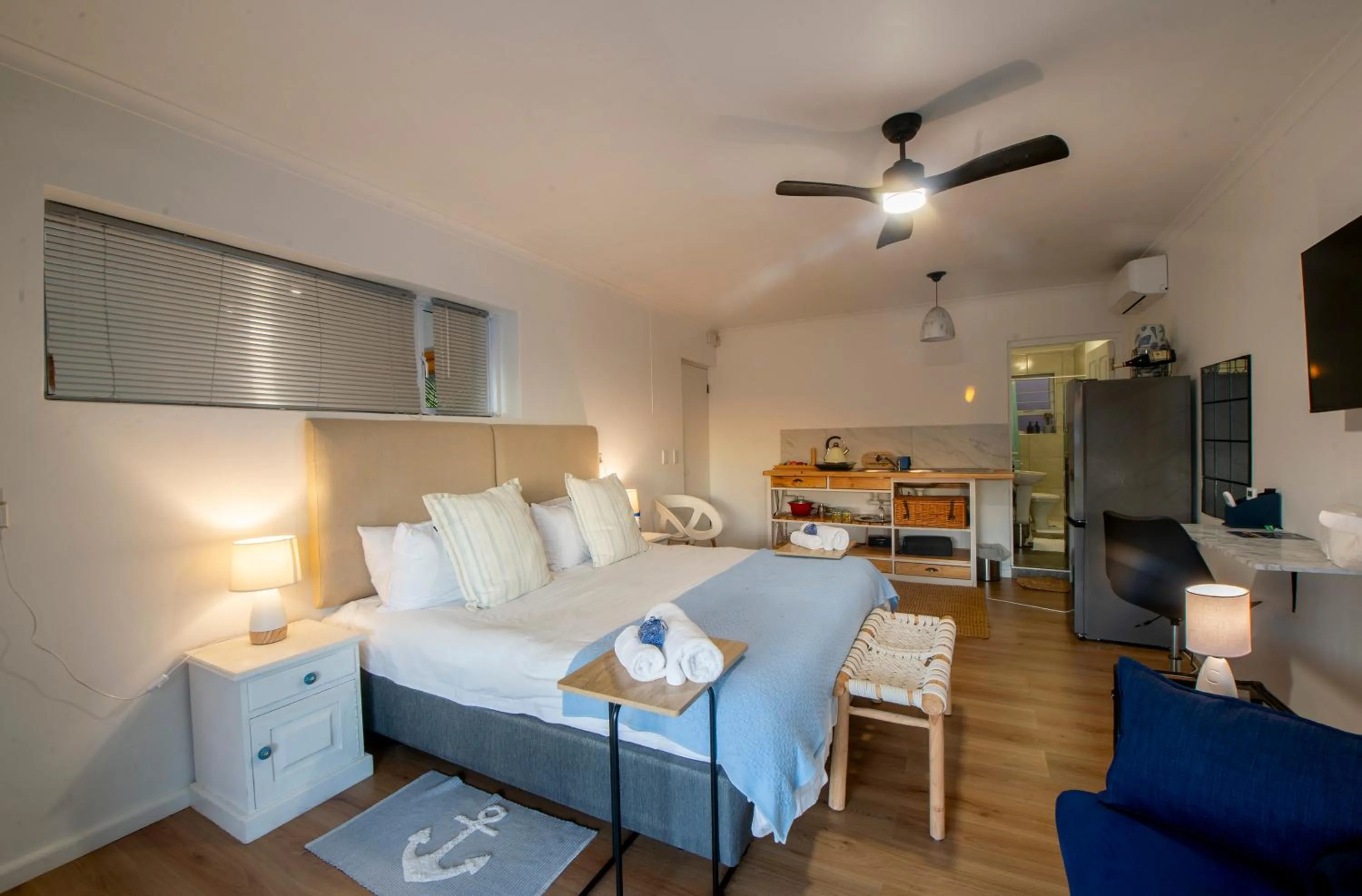 TV and multimedia in Thanda Vista