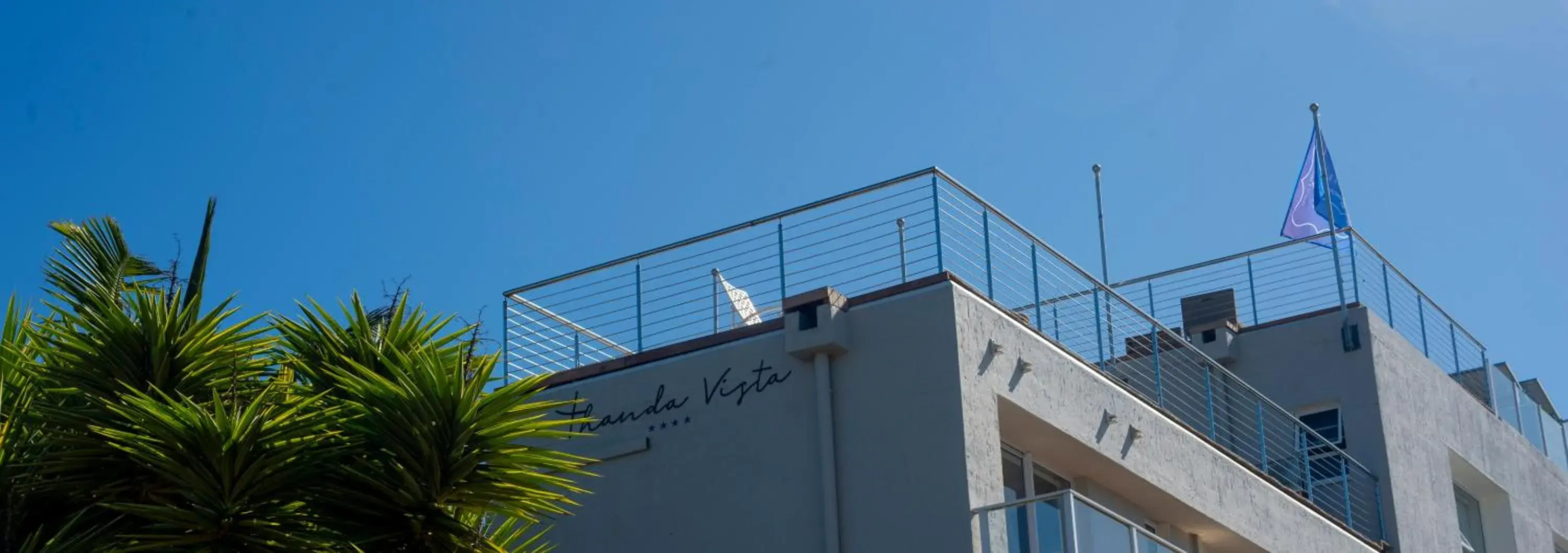 Property building in Thanda Vista Property building in Thanda Vista