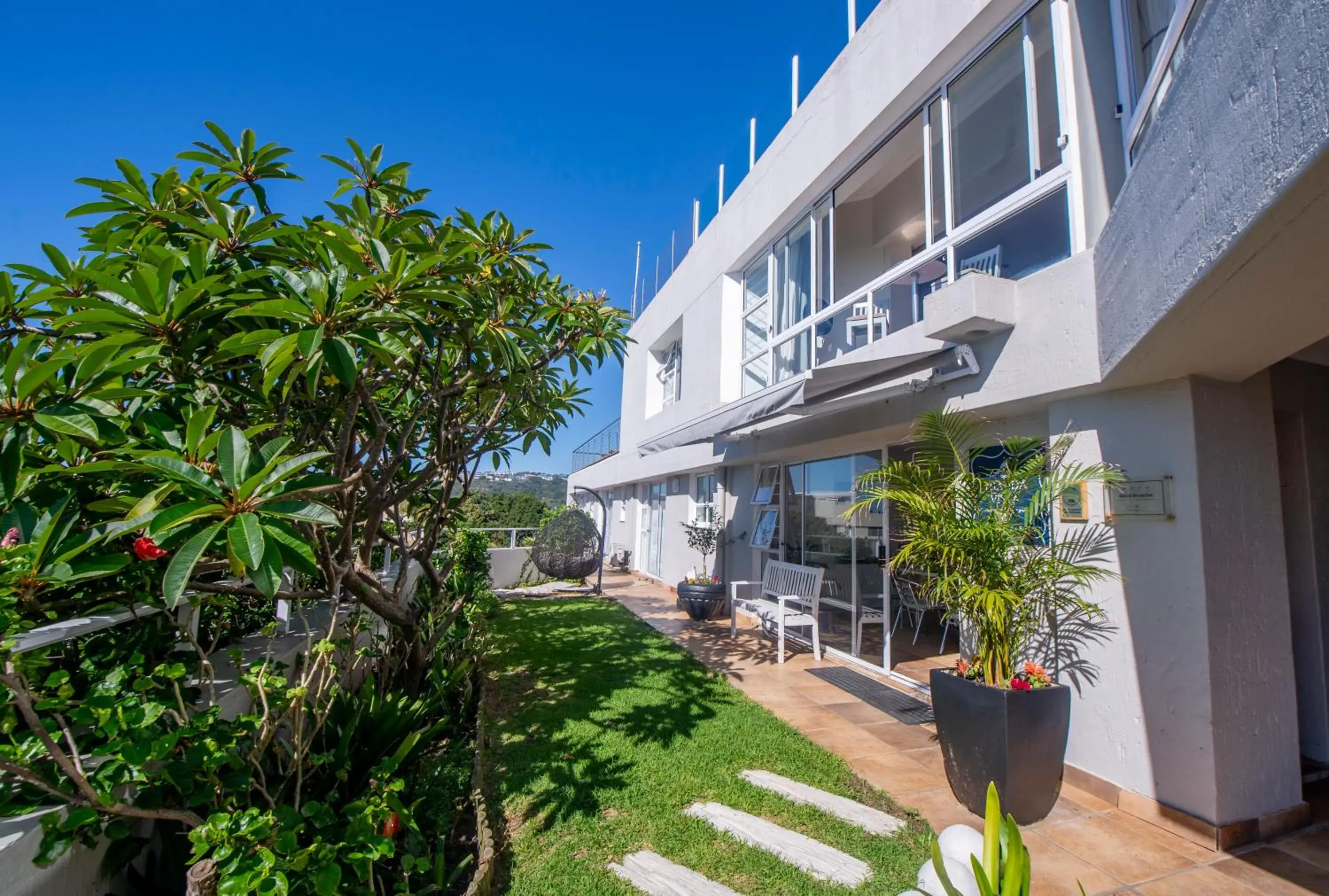 Property building in Thanda Vista Property building in Thanda Vista