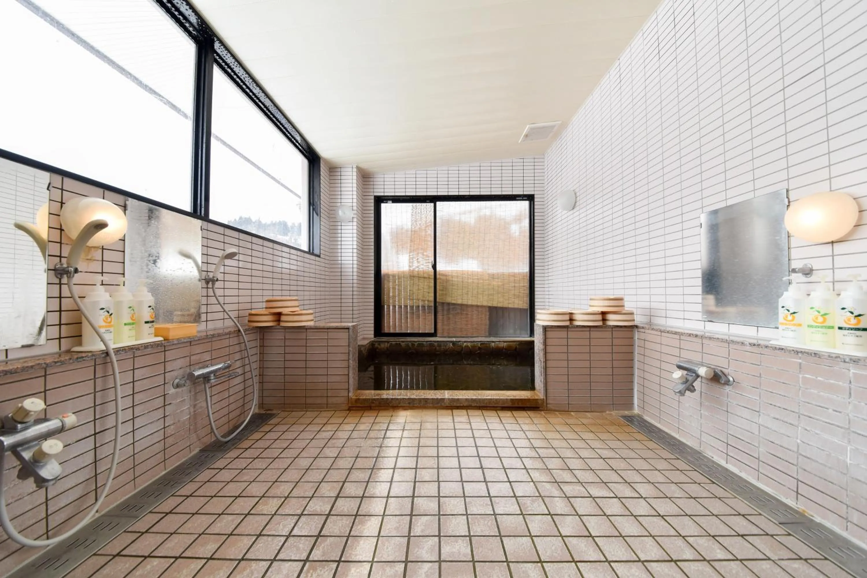 Hot Spring Bath in Kanoe