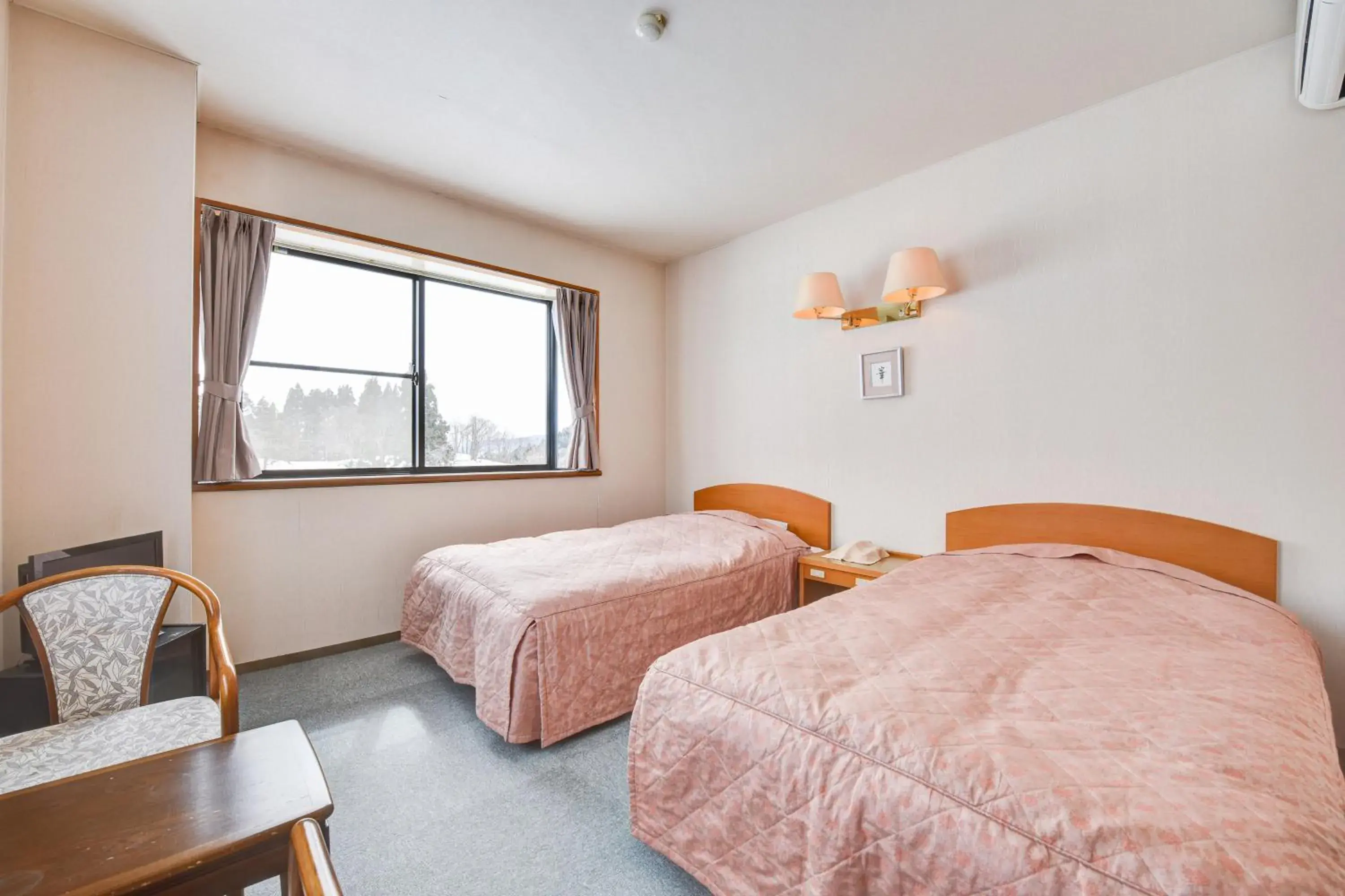 Twin Room with Private Bathroom in Kanoe Twin Room with Private Bathroom in Kanoe