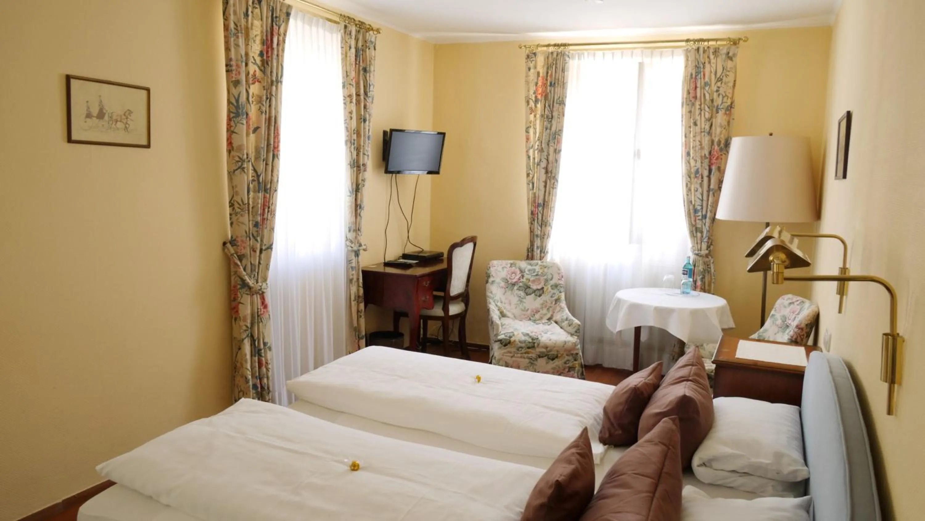 Bed in Hotel Prinz Carl