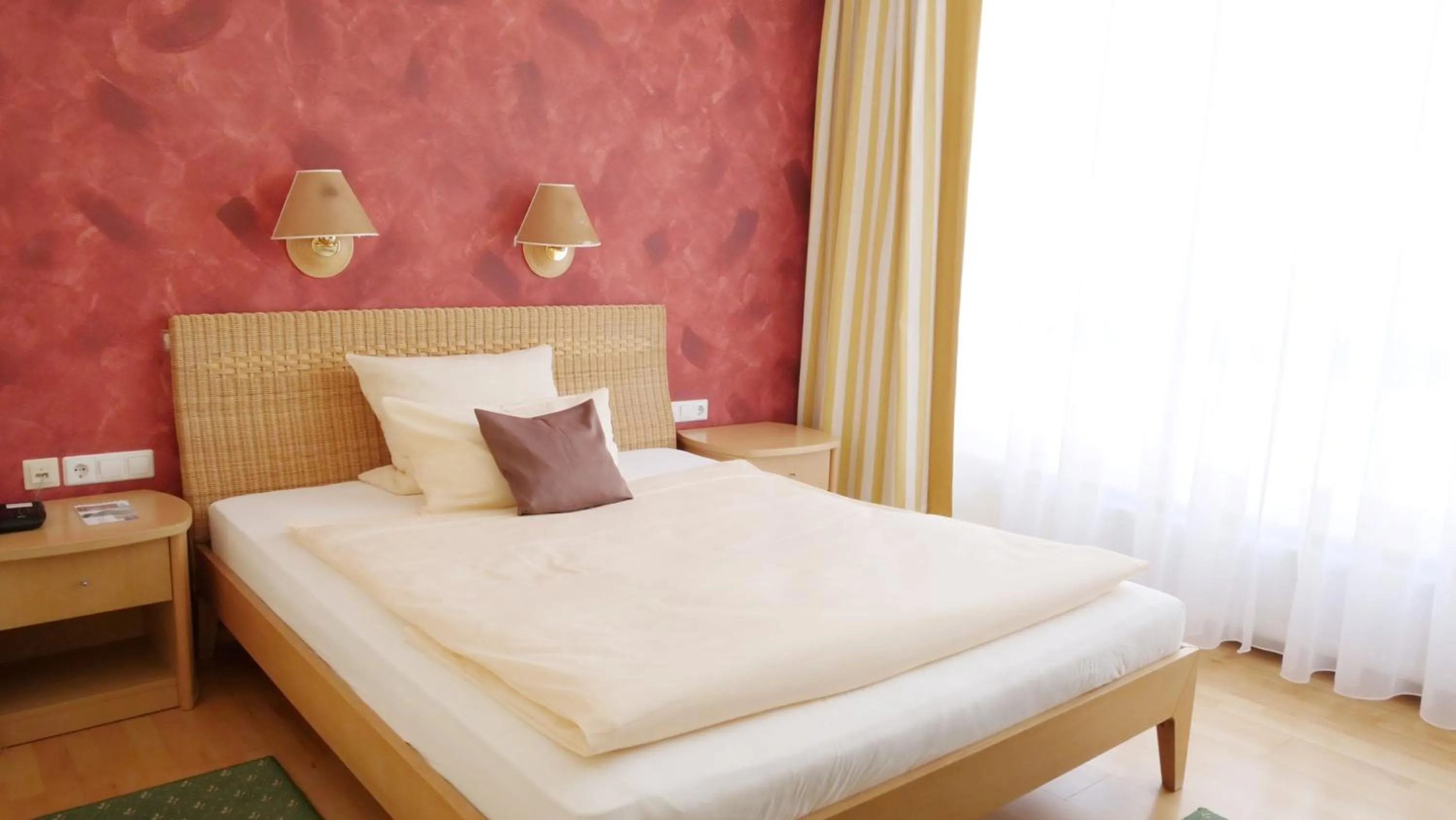 Bed in Hotel Prinz Carl