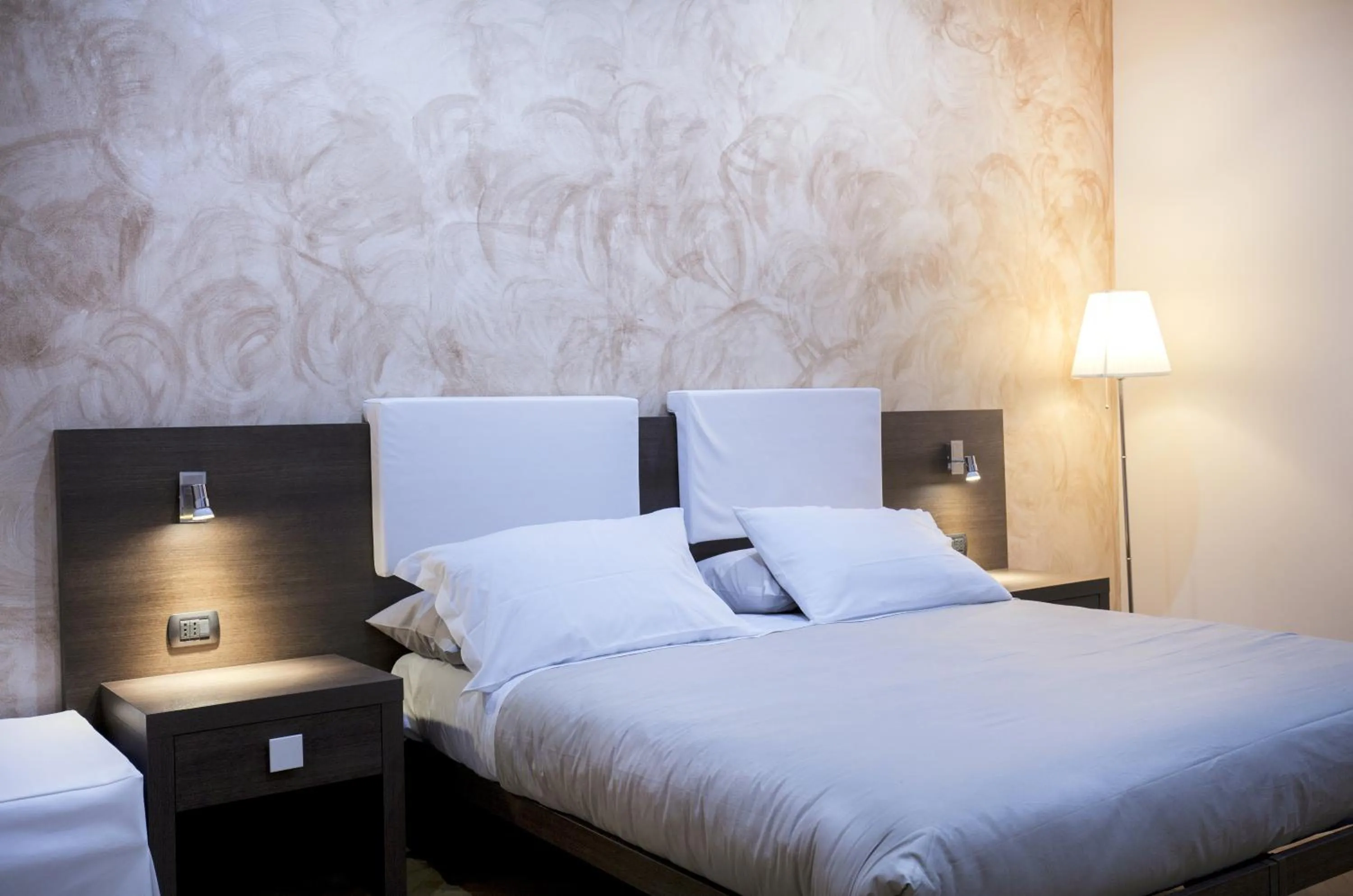 Bedroom, Bed in VITTORIA ROOMS GuestHouse - the Original since 2015