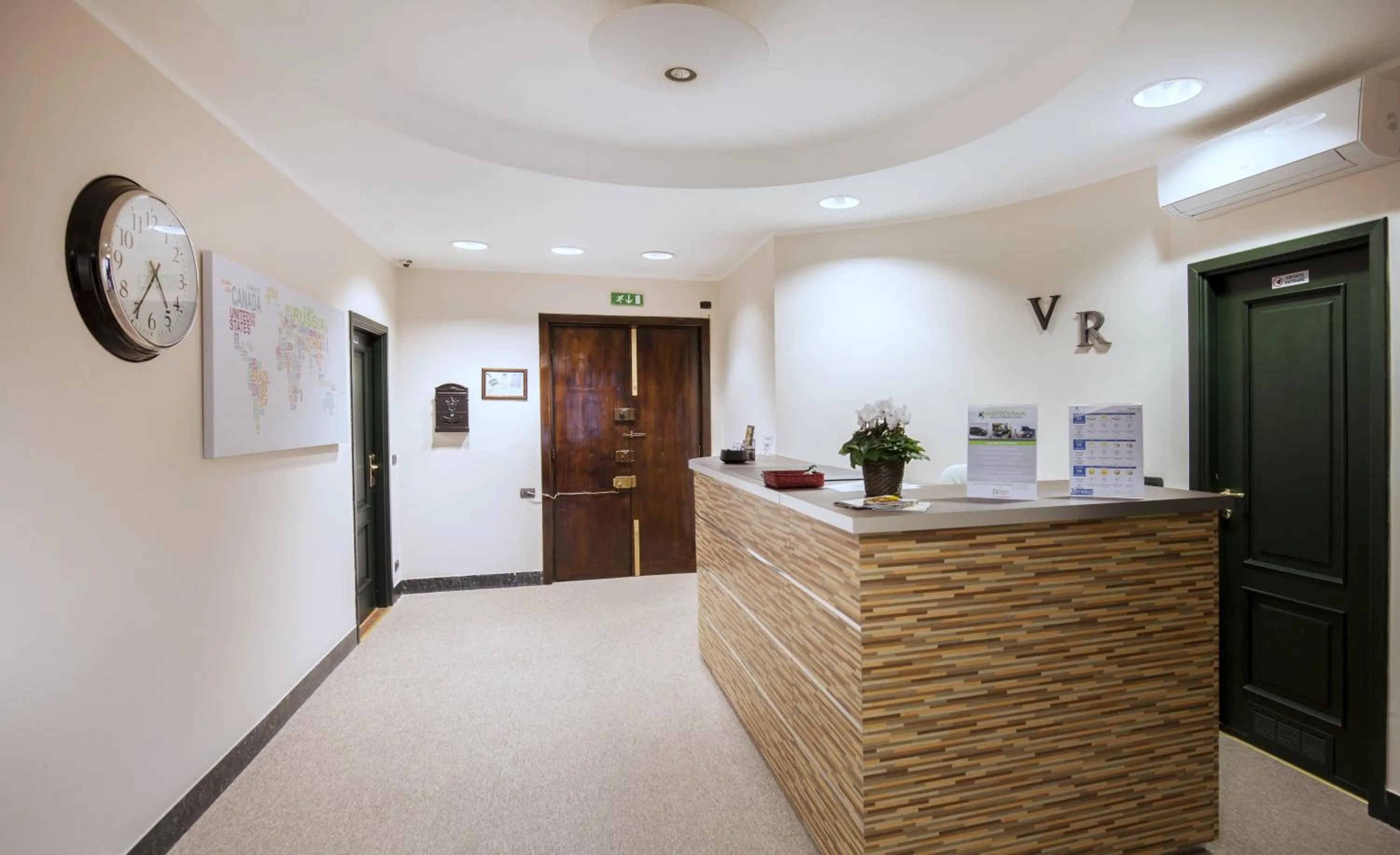Lobby or reception in VITTORIA ROOMS GuestHouse - the Original since 2015