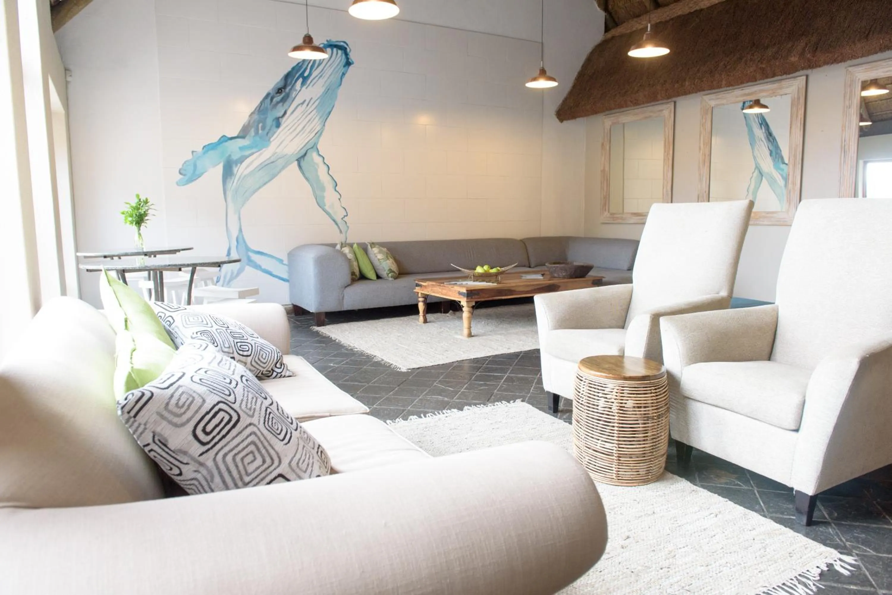 Living room in Whalesong Hotel & Spa