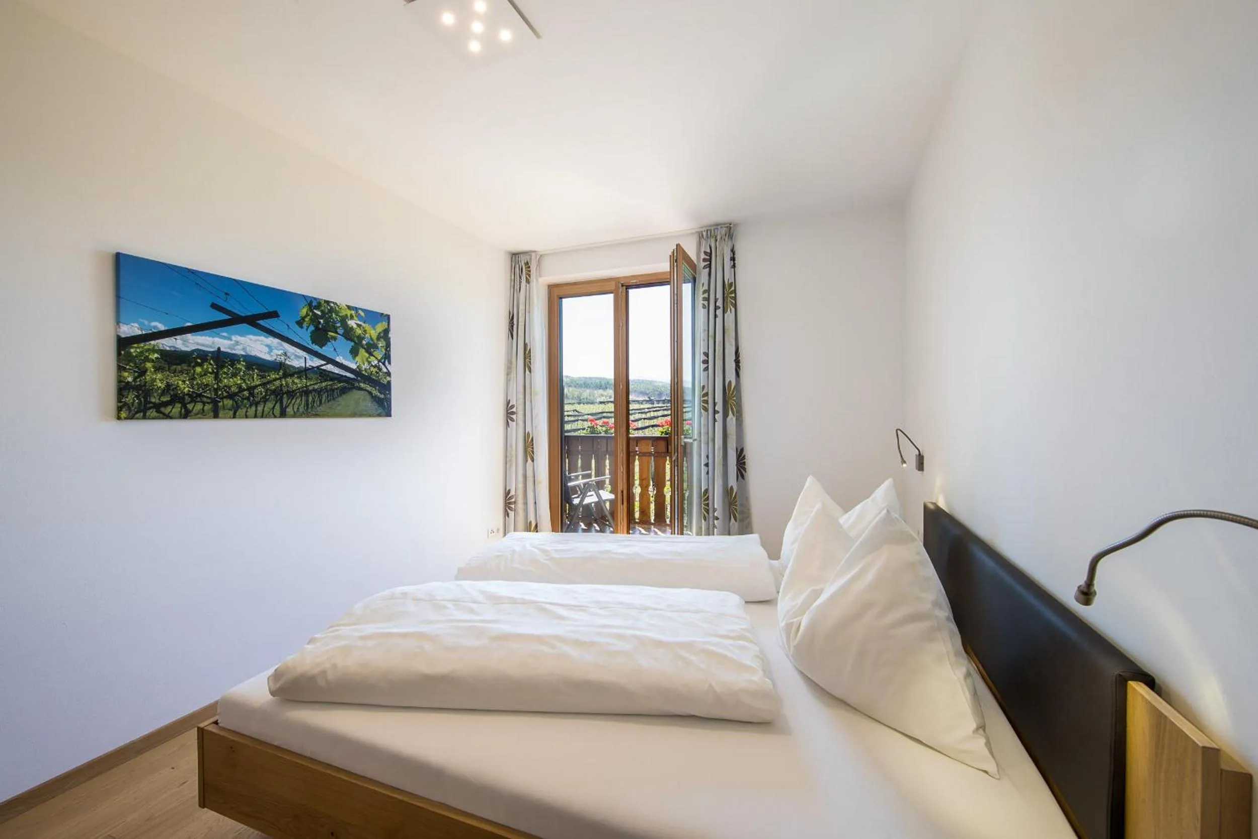 Bedroom, Bed in Appartements Weisshauserhof