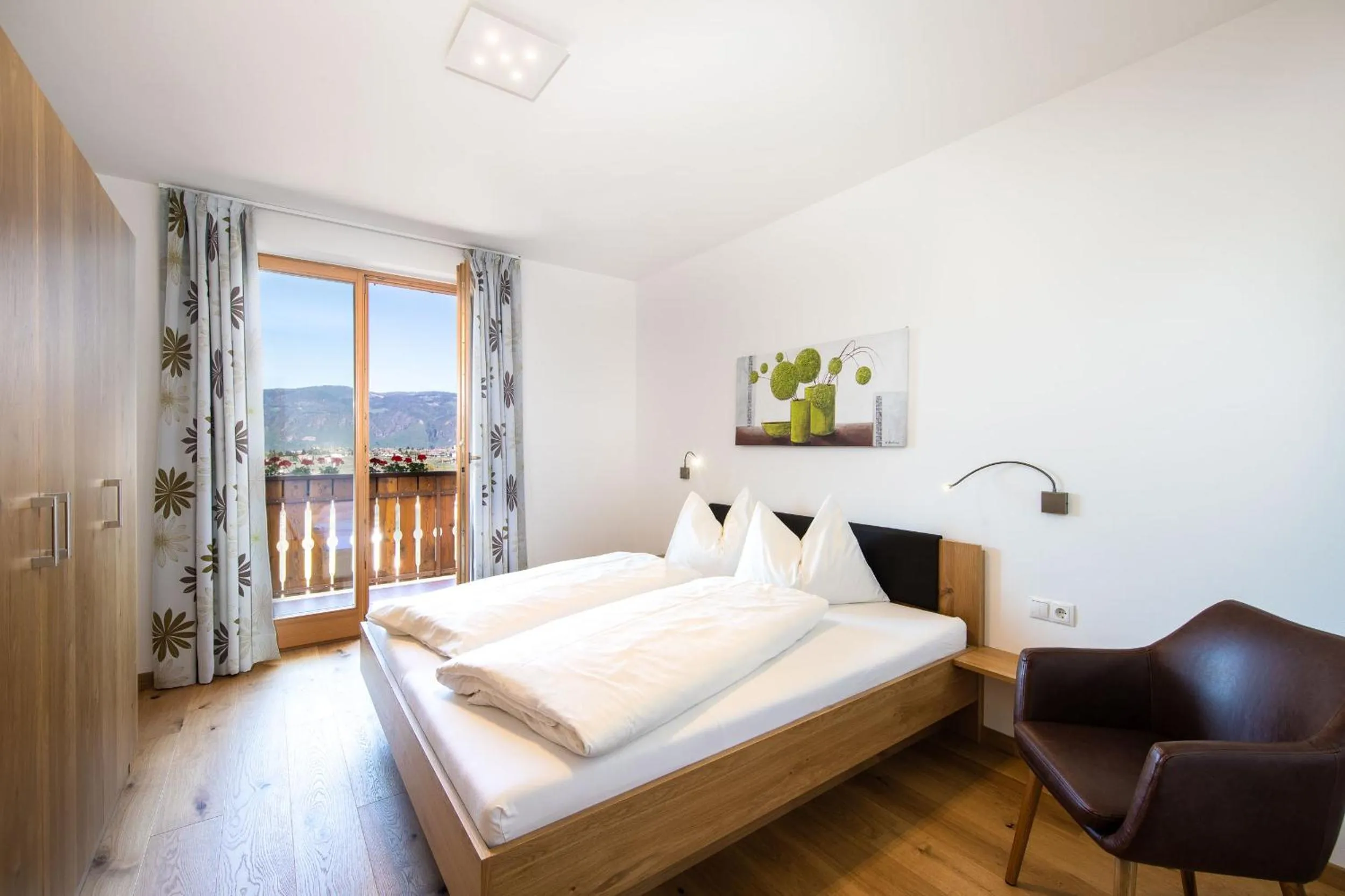 Bedroom, Bed in Appartements Weisshauserhof