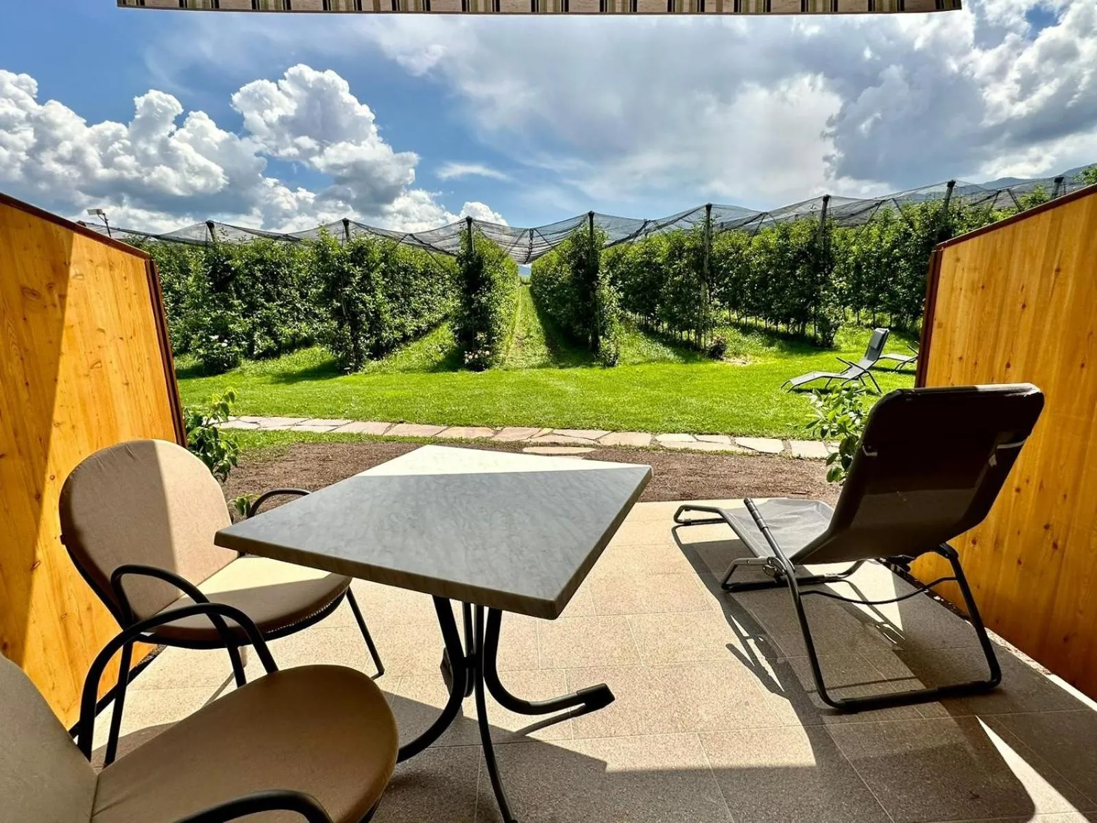 Garden view in Appartements Weisshauserhof