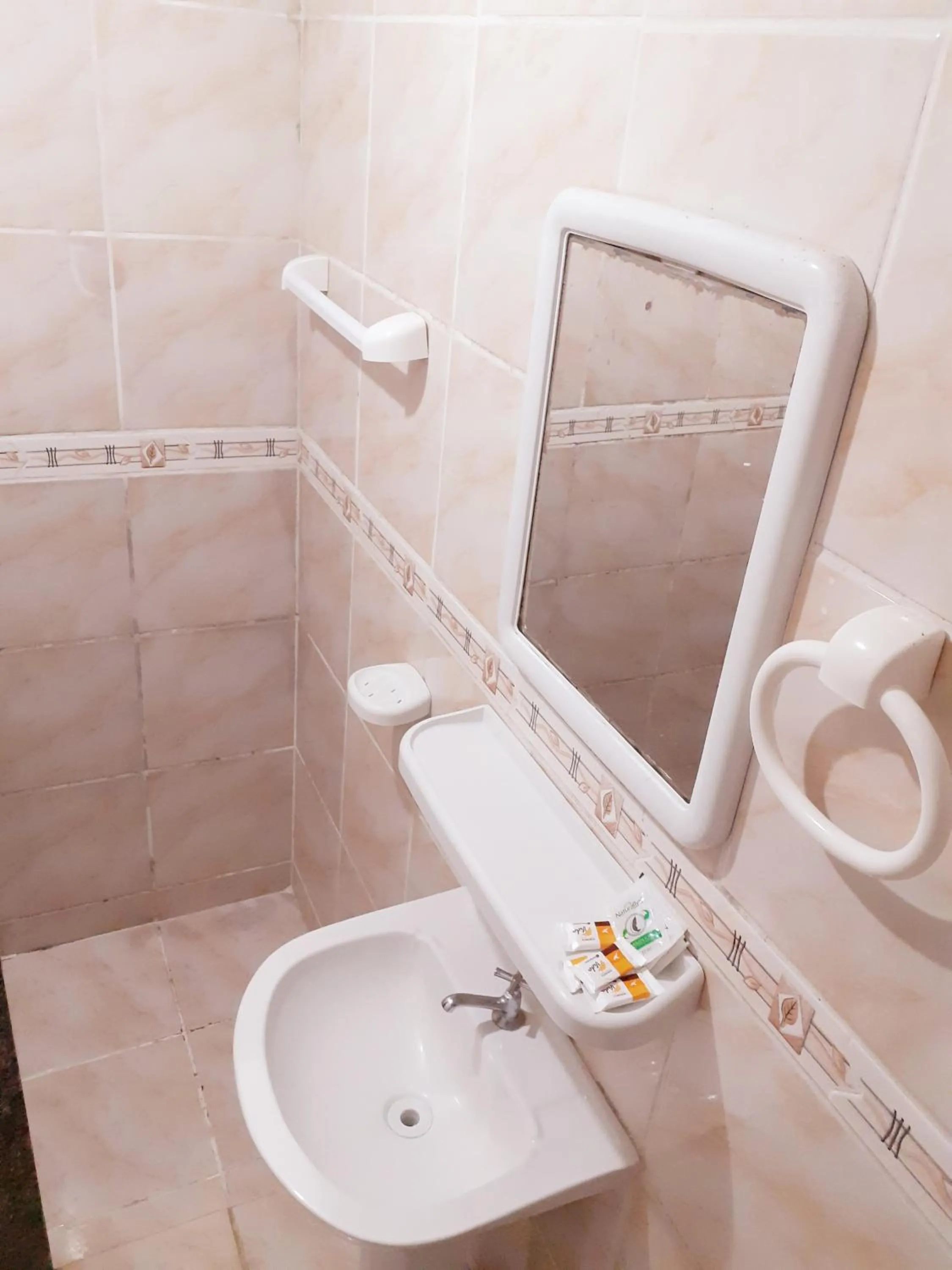 Bathroom in Pousada Rota Beach