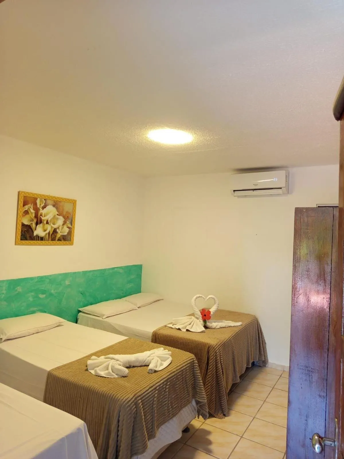 Bed in Pousada Rota Beach