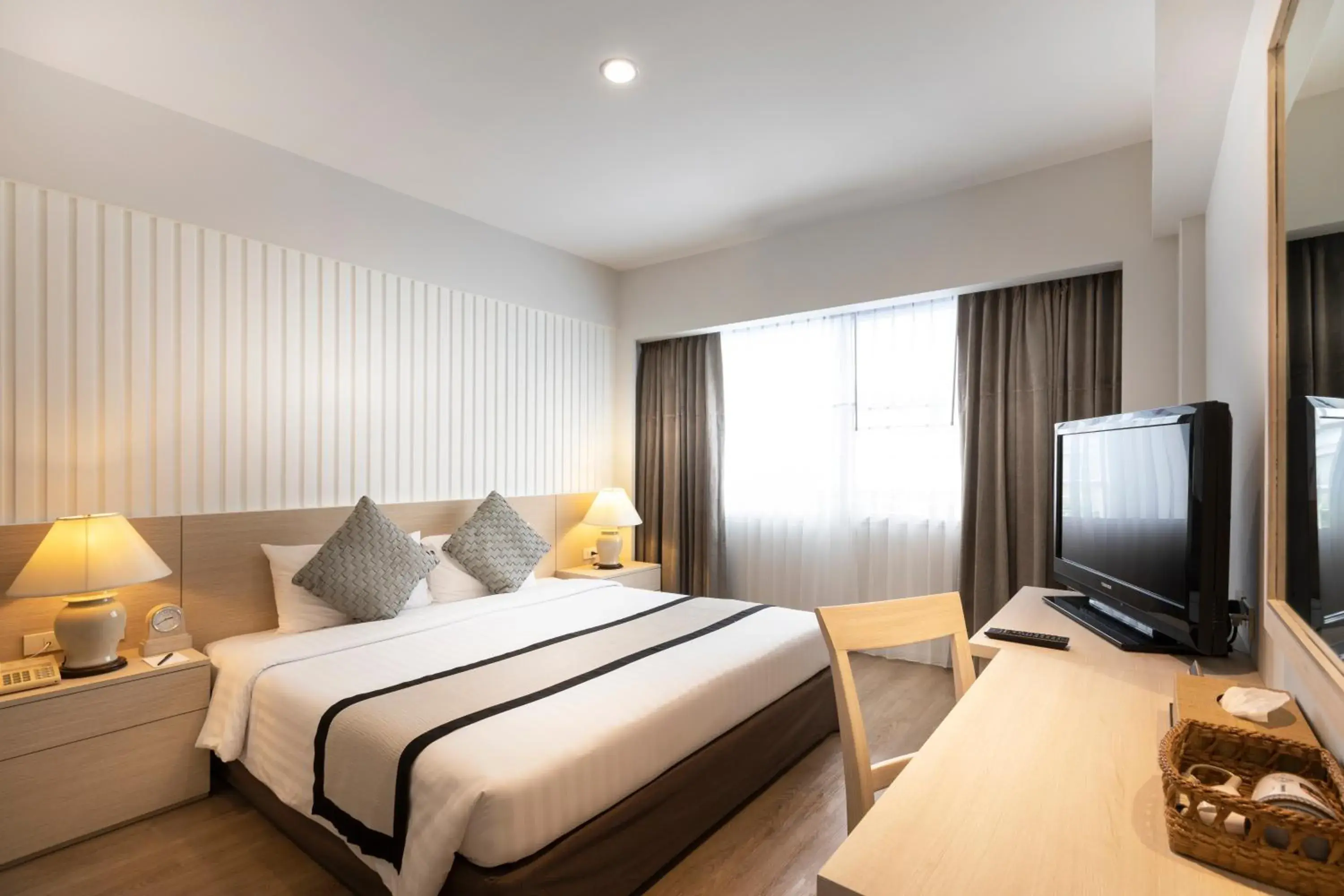 Bedroom, Bed in Classic Kameo Hotel and Serviced Apartments, Sriracha Bedroom, Bed in Classic Kameo Hotel and Serviced Apartments, Sriracha