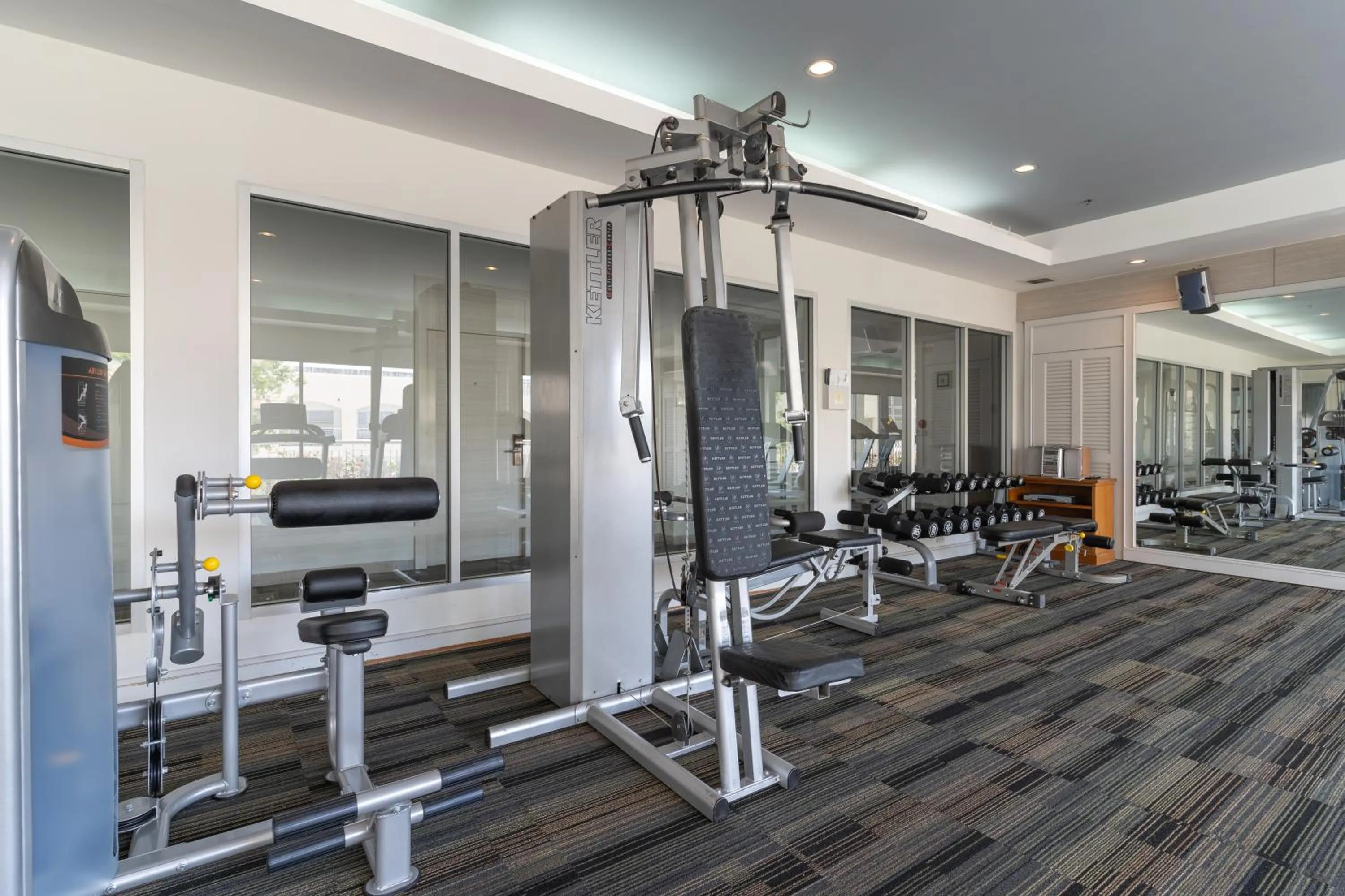 Fitness centre/facilities in Classic Kameo Hotel and Serviced Apartments, Sriracha
