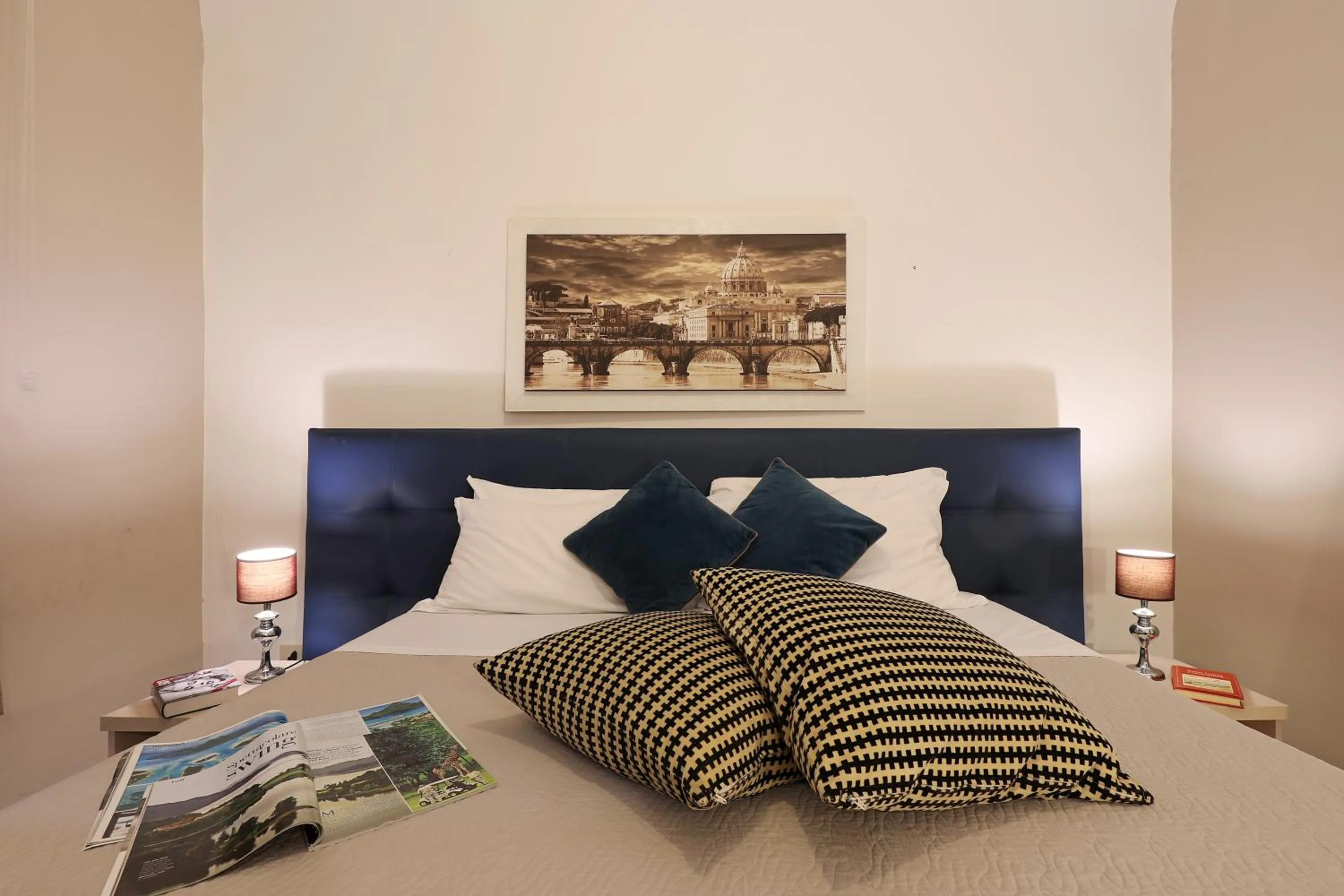 Bed in Grand Tour Rome Suites - Liberty Collection