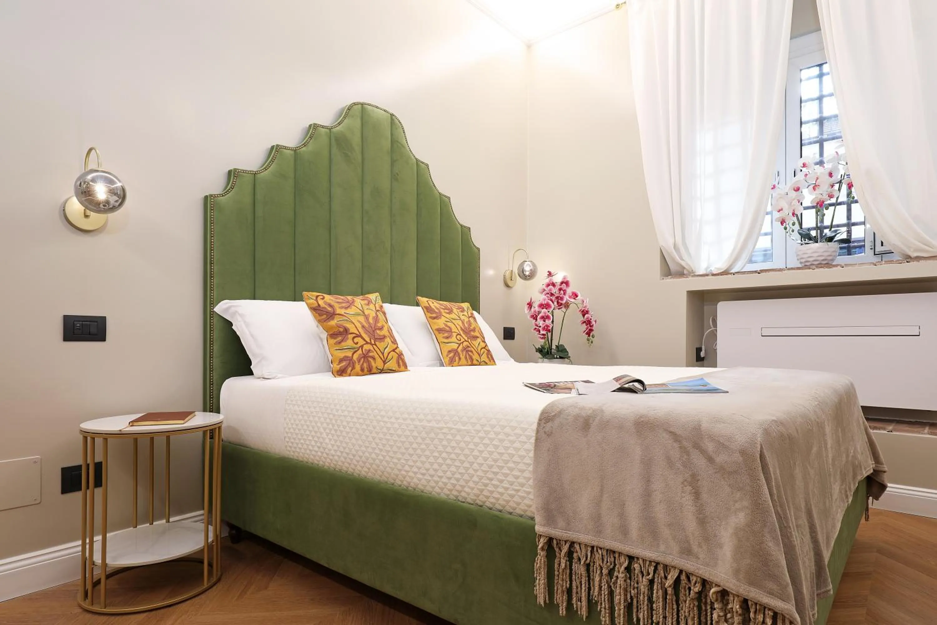 Bed in Grand Tour Rome Suites - Liberty Collection